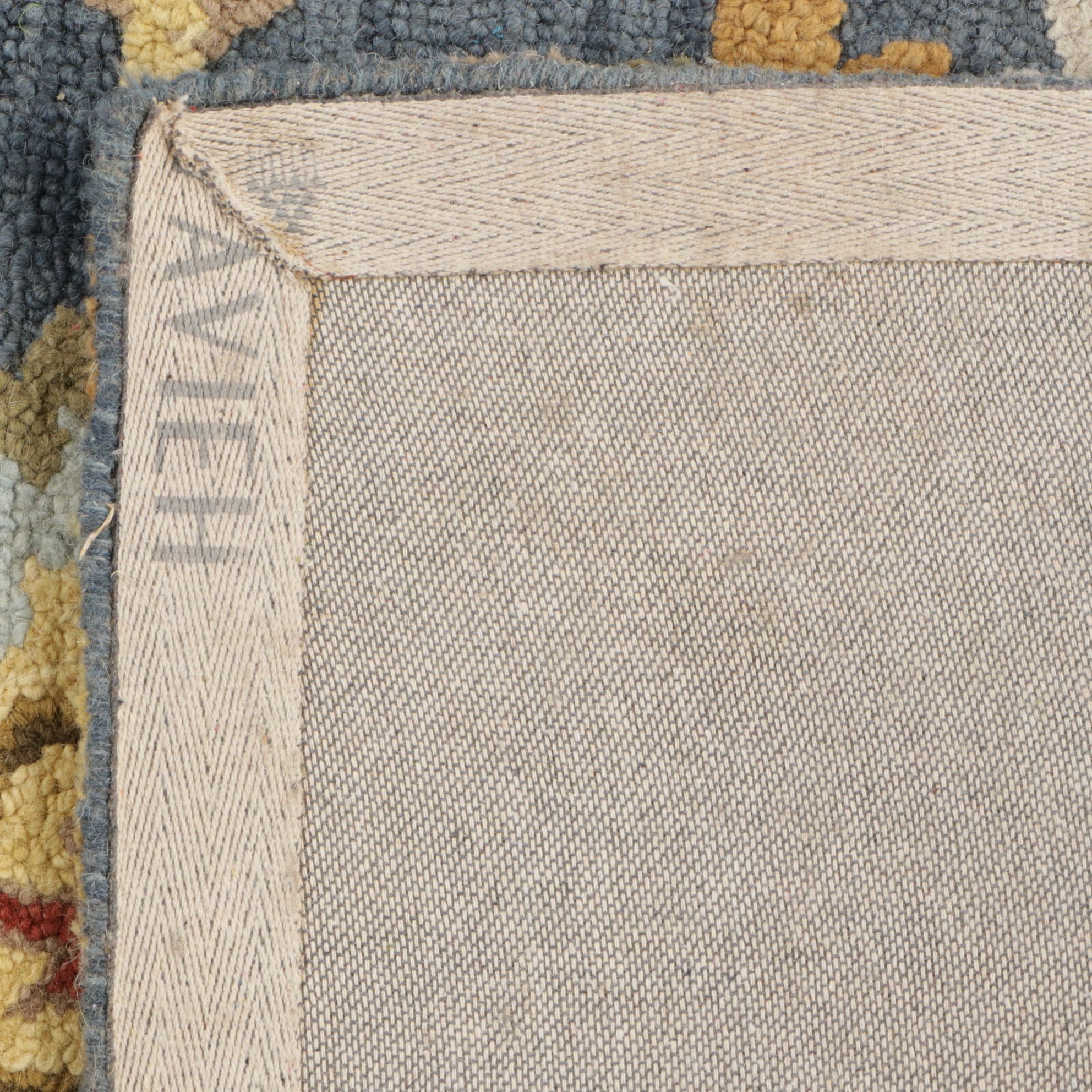 8' x 10' Hand-Hooked Safavieh "Blossom" Collection Area Rug