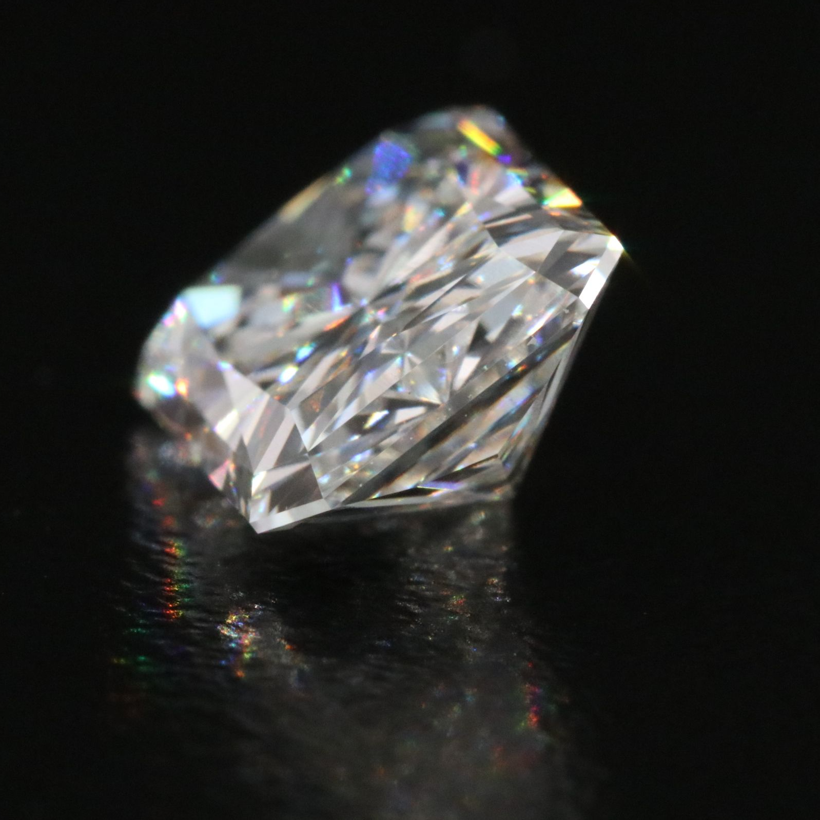 Loose 2.59 CT Lab Grown Diamond with IGI Report