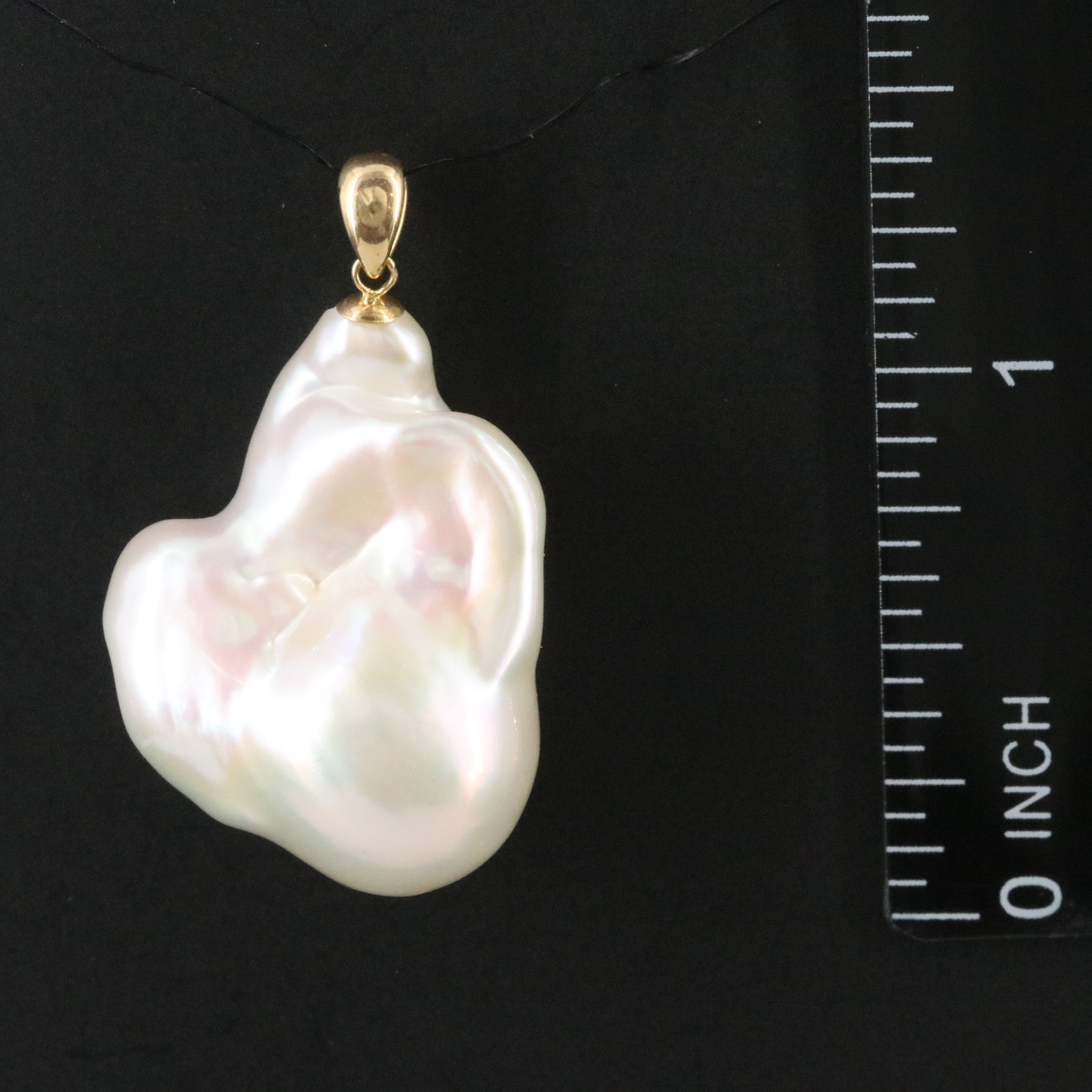 18K Pearl Pendant