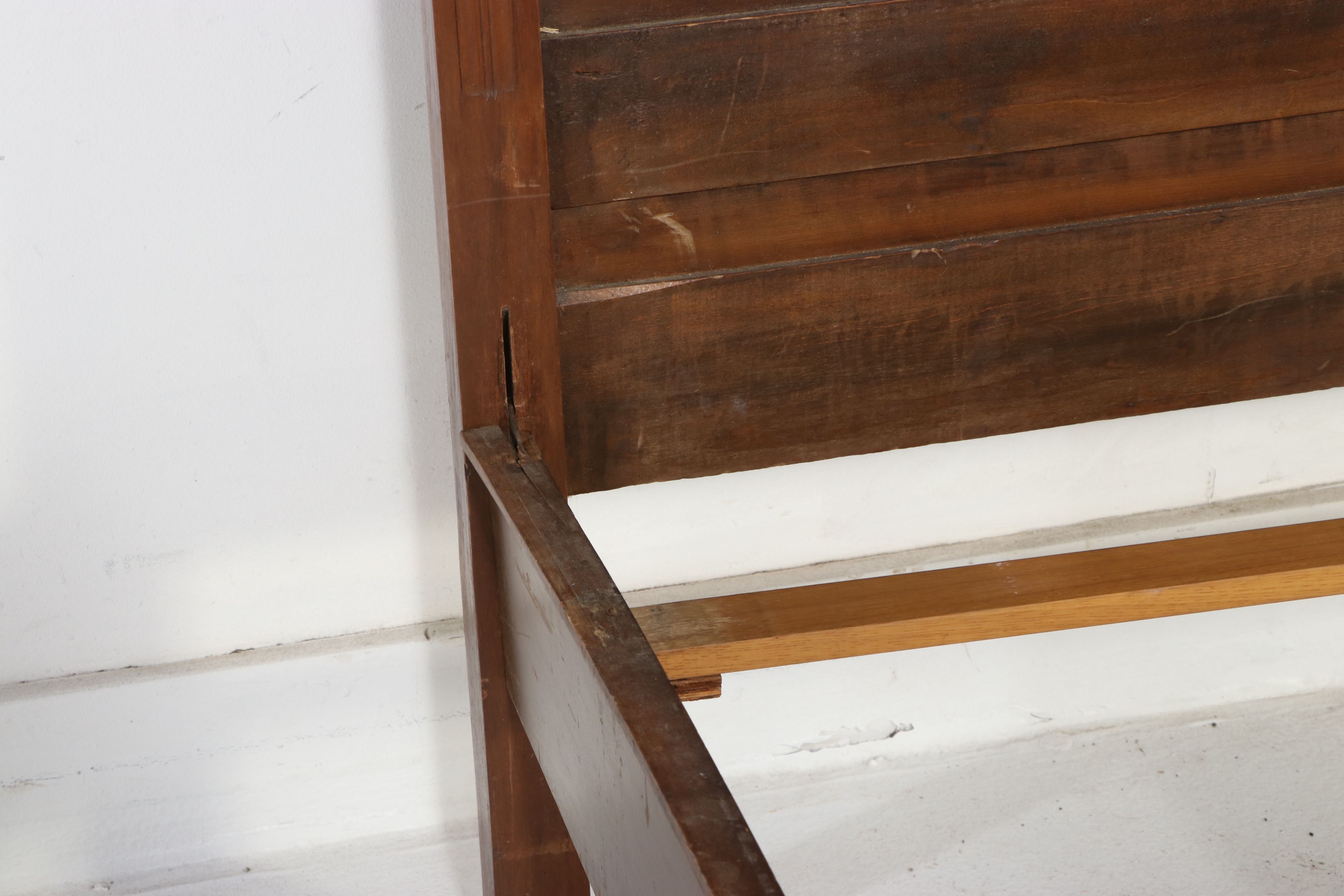 Victorian Eastlake Style Walnut Bed Frame, Late 19th Century