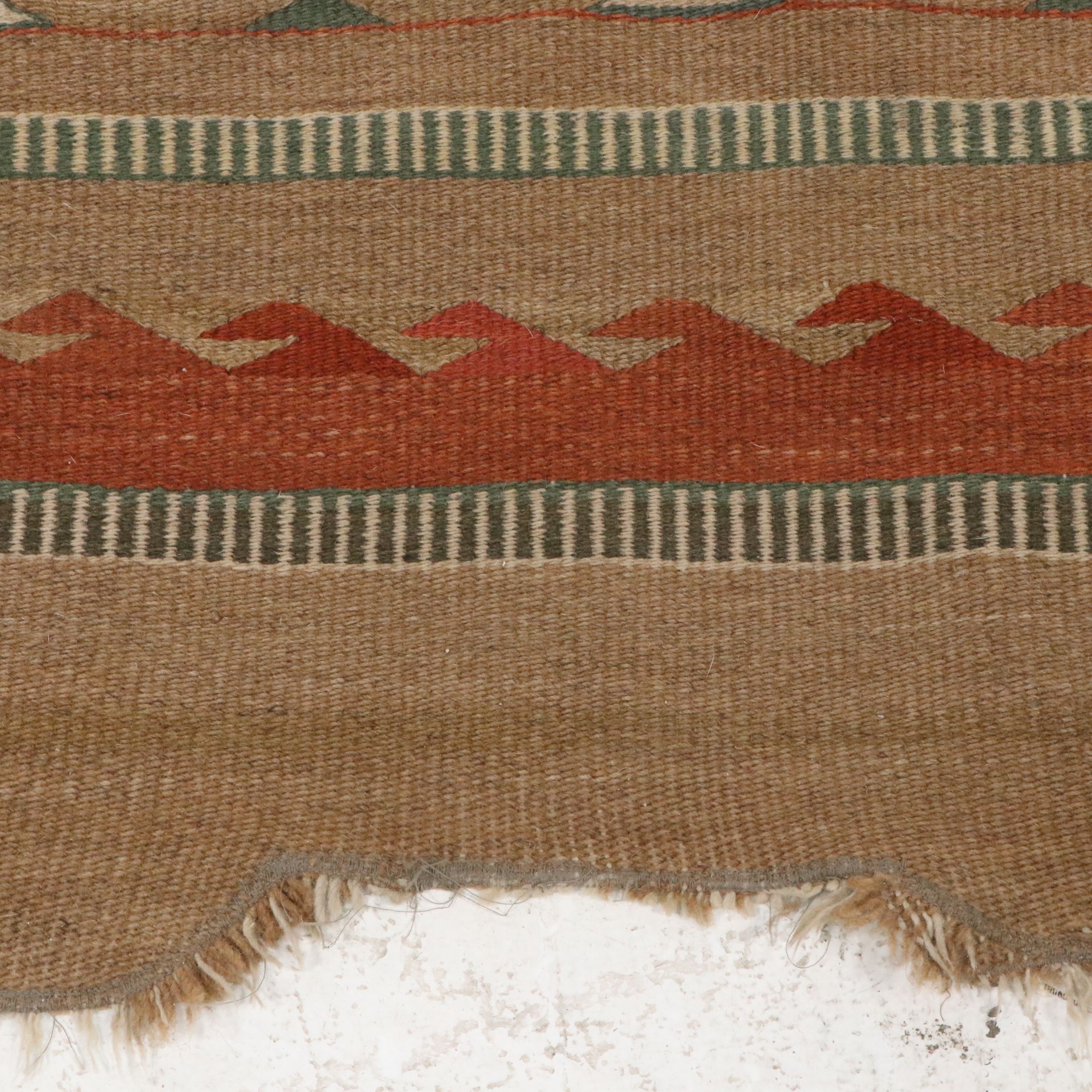 2'4 x 4'11 Handwoven Ganado Style Southwestern Accent Rug
