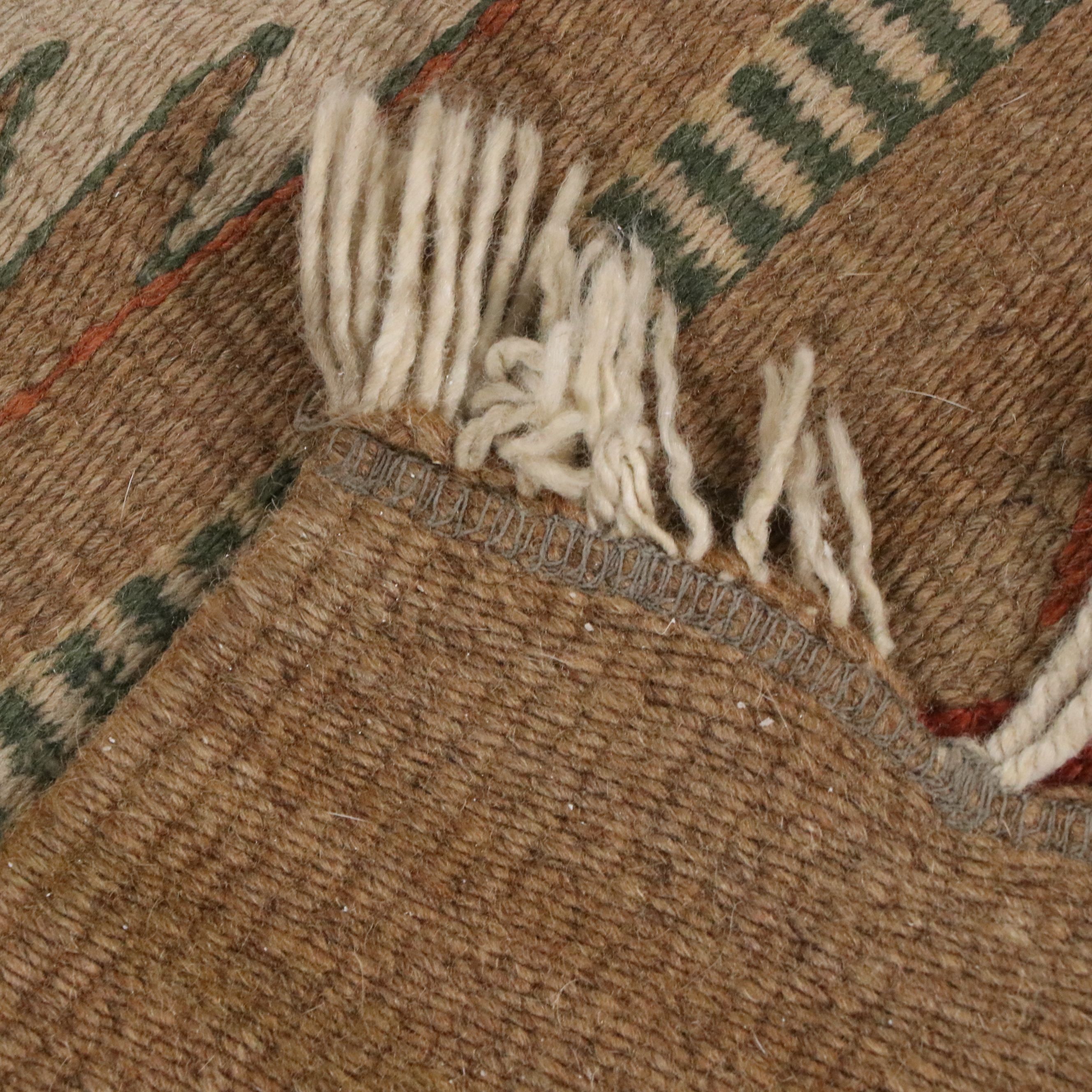 2'4 x 4'11 Handwoven Ganado Style Southwestern Accent Rug