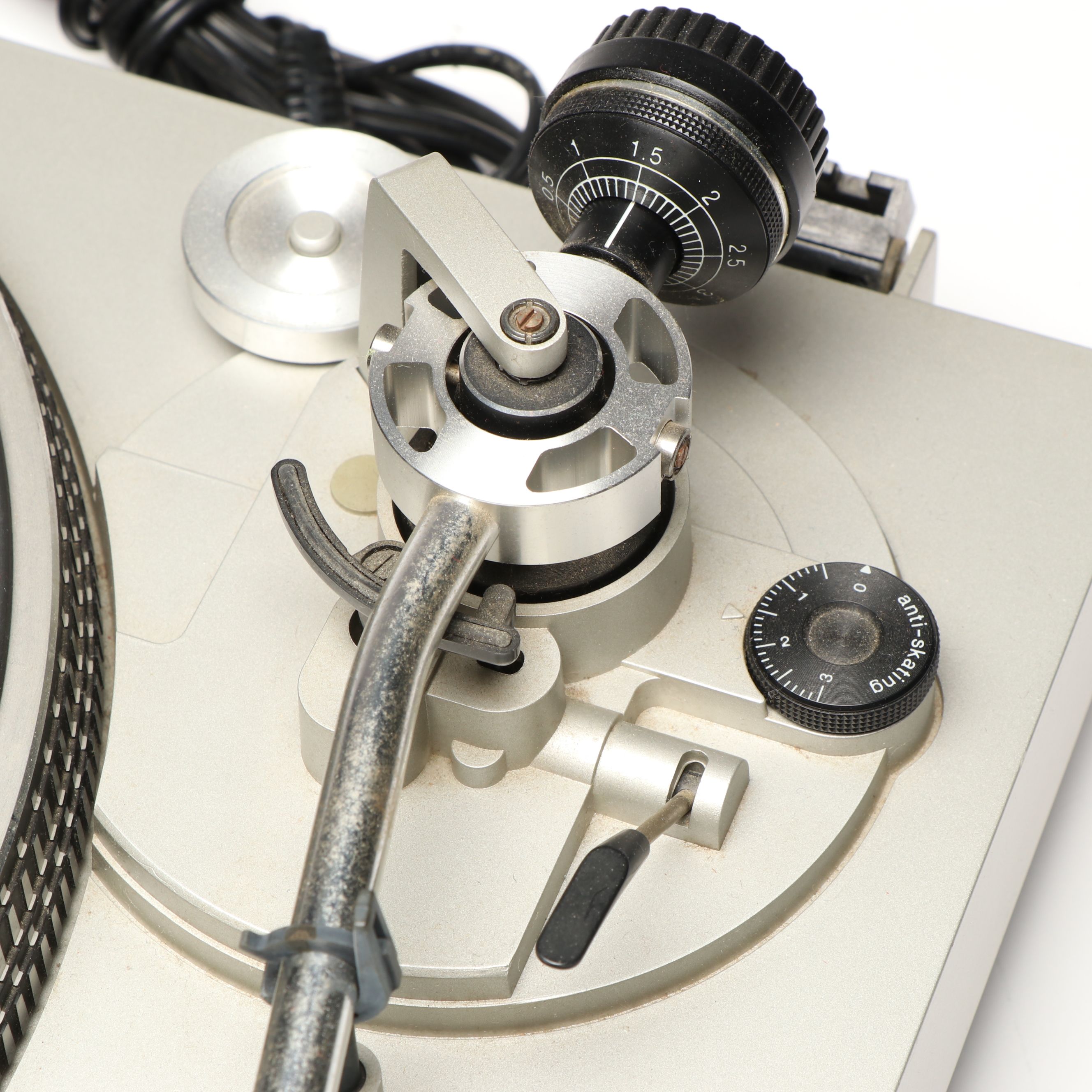 Technics SL-D3 Direct Drive Automatic Turntable