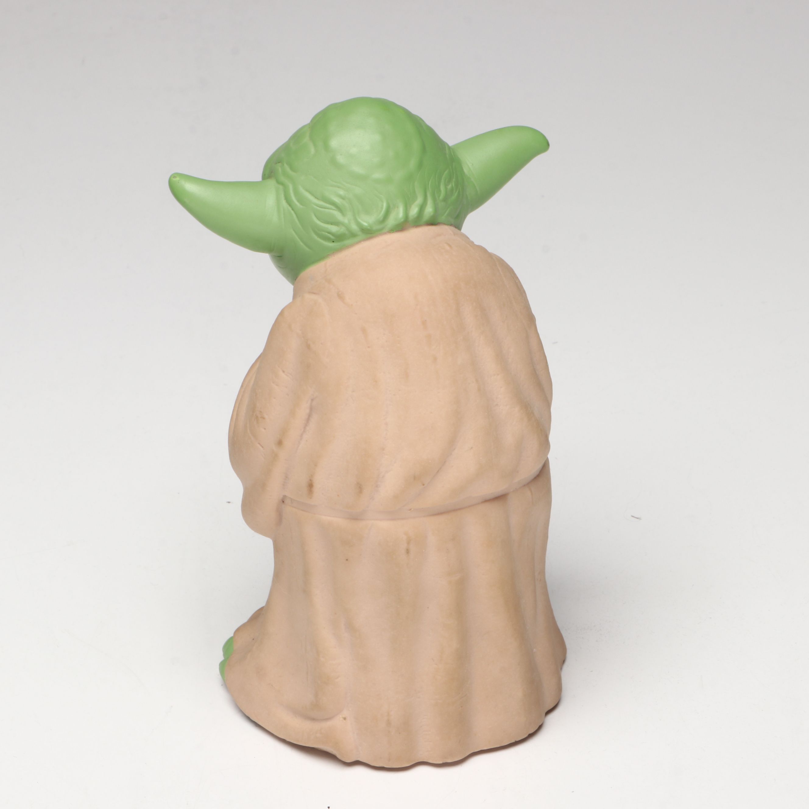 Kenner "Yoda the Jedi Master" Magic 8-Ball with Hand Puppet Figurine, 1981