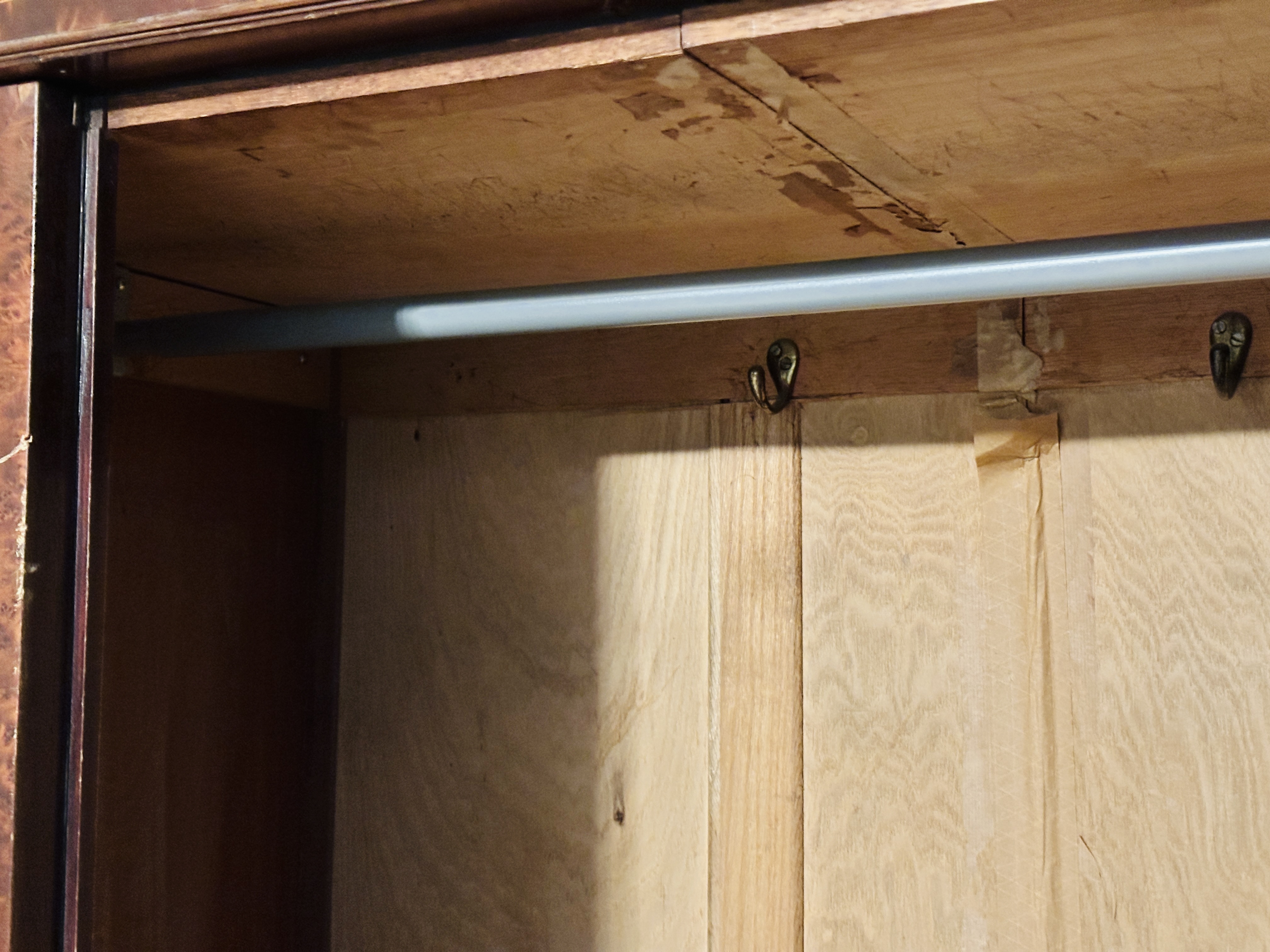 Edwardian Mahogany Mirror Front Wardrobe with Adams Style Mixed Wood Inlay