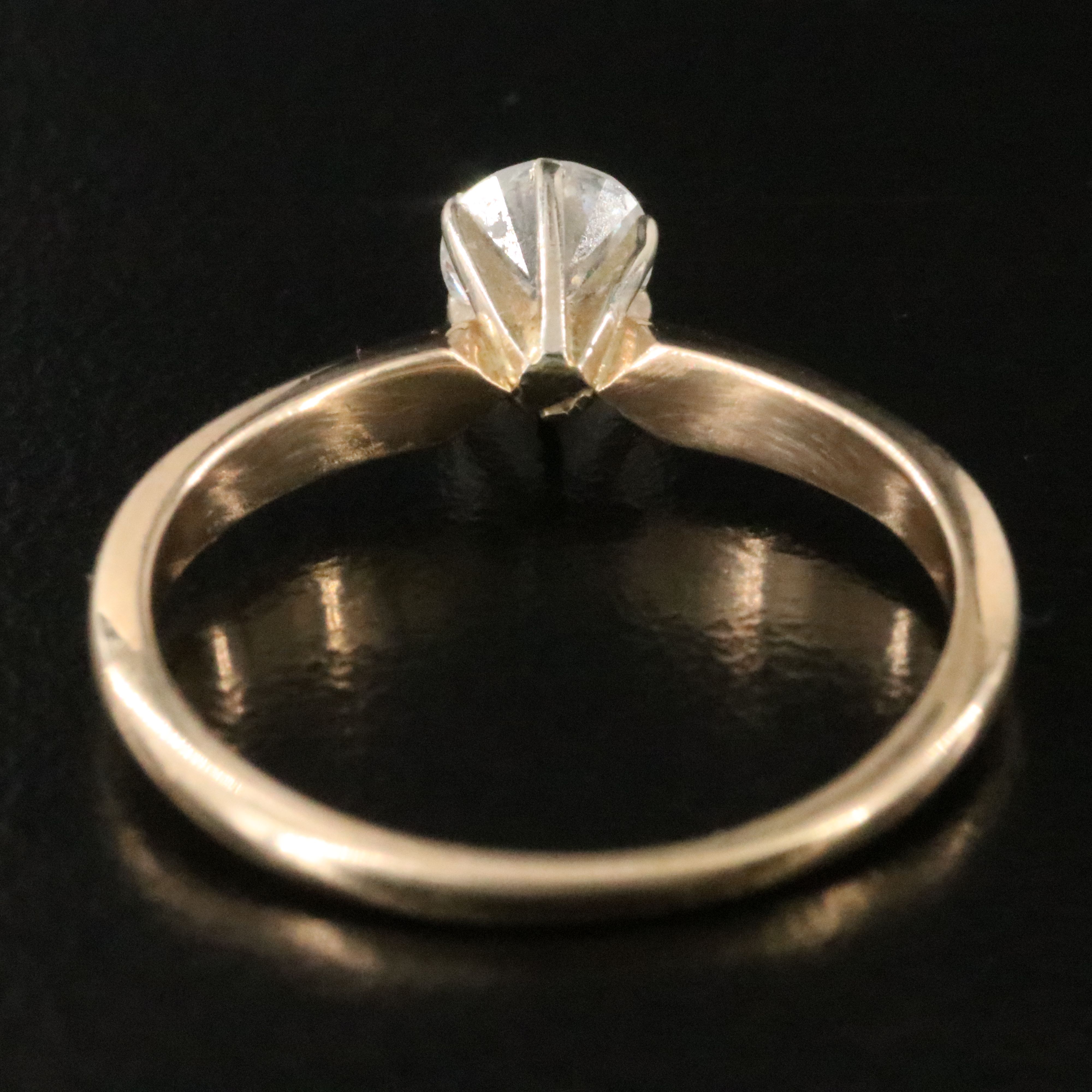 14K 0.31 CT Diamond Solitaire Ring