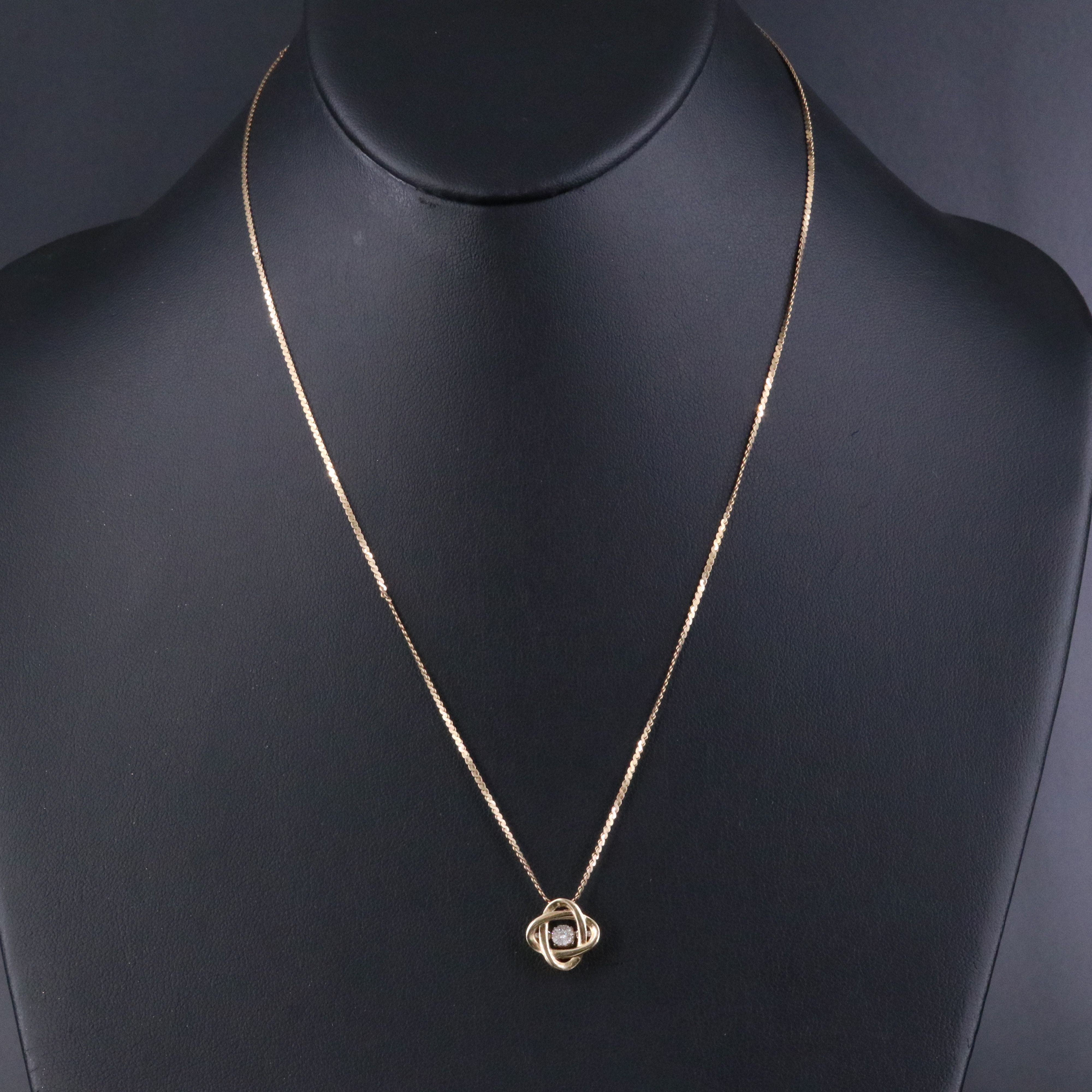 14K 0.06 CTW Diamond Trembler Atomic Pendant Necklace