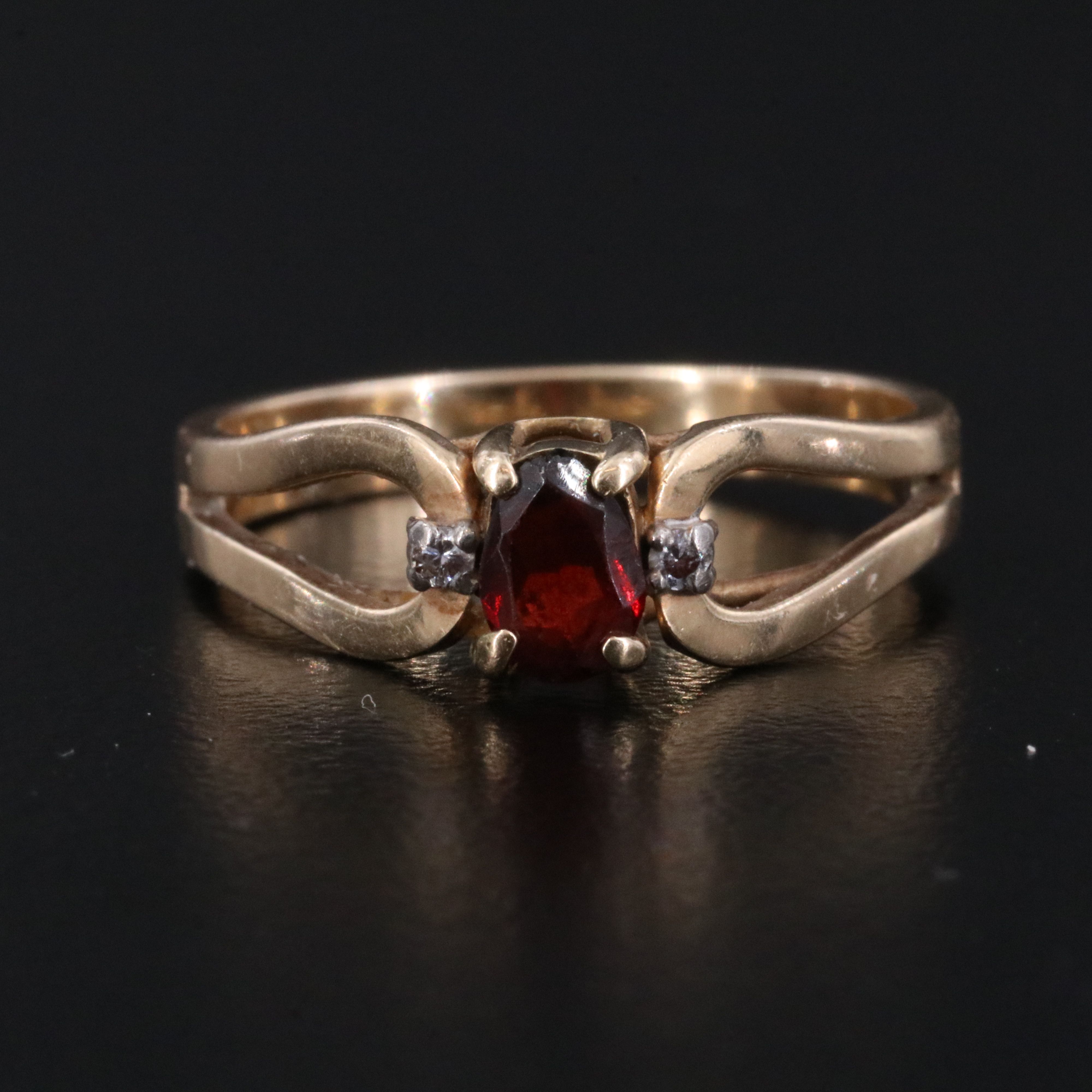14K Garnet and Diamond Ring