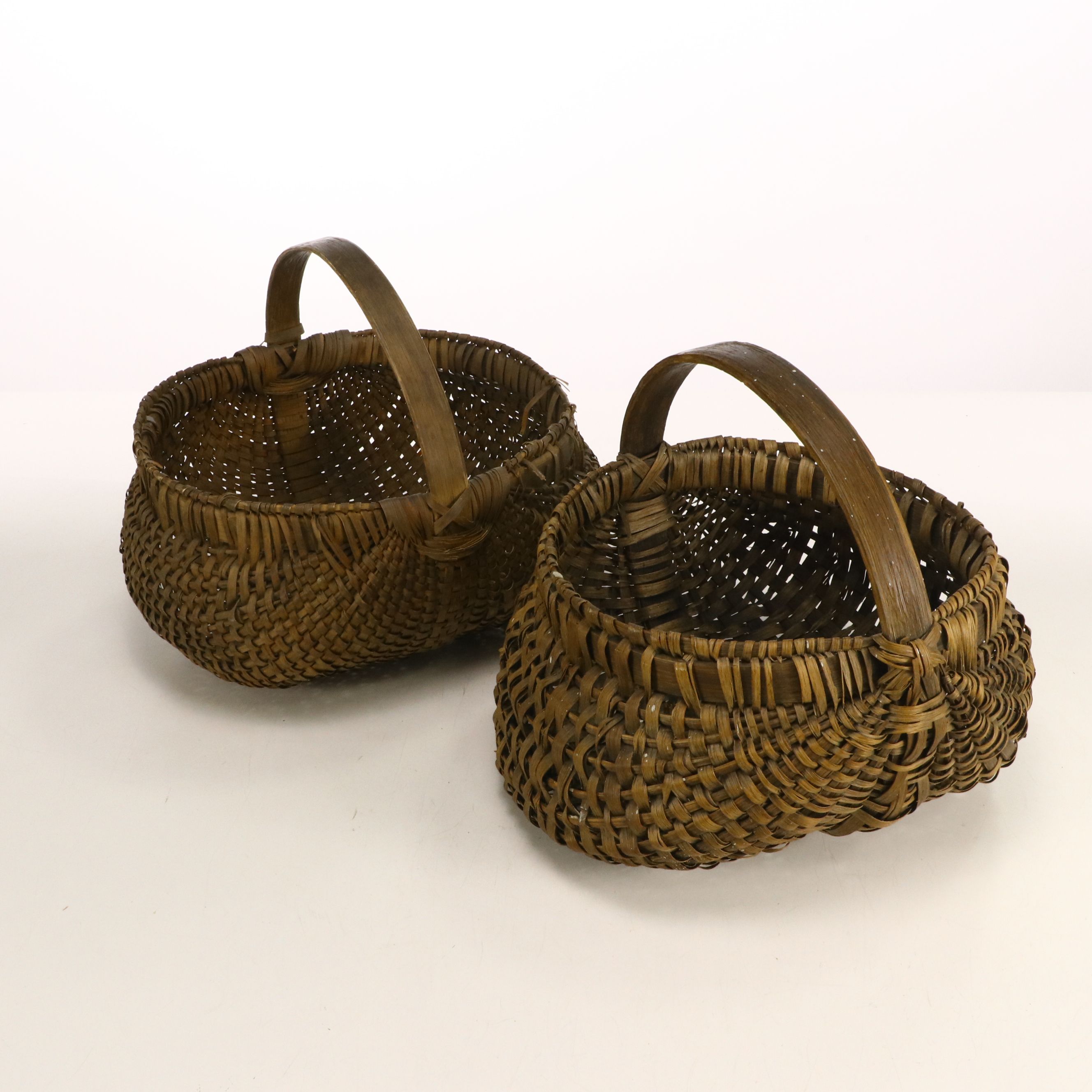 Handwoven "Granny's Fanny" Handled Baskets with Other American Basketry