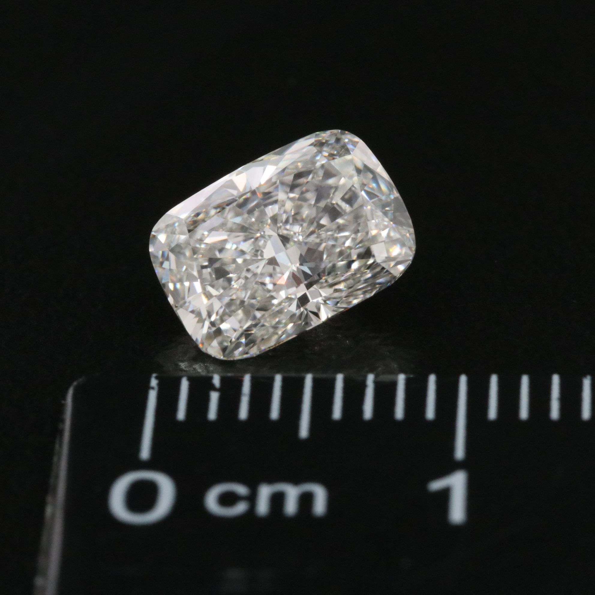 Loose 1.59 CT Lab Grown Diamond with IGI Report