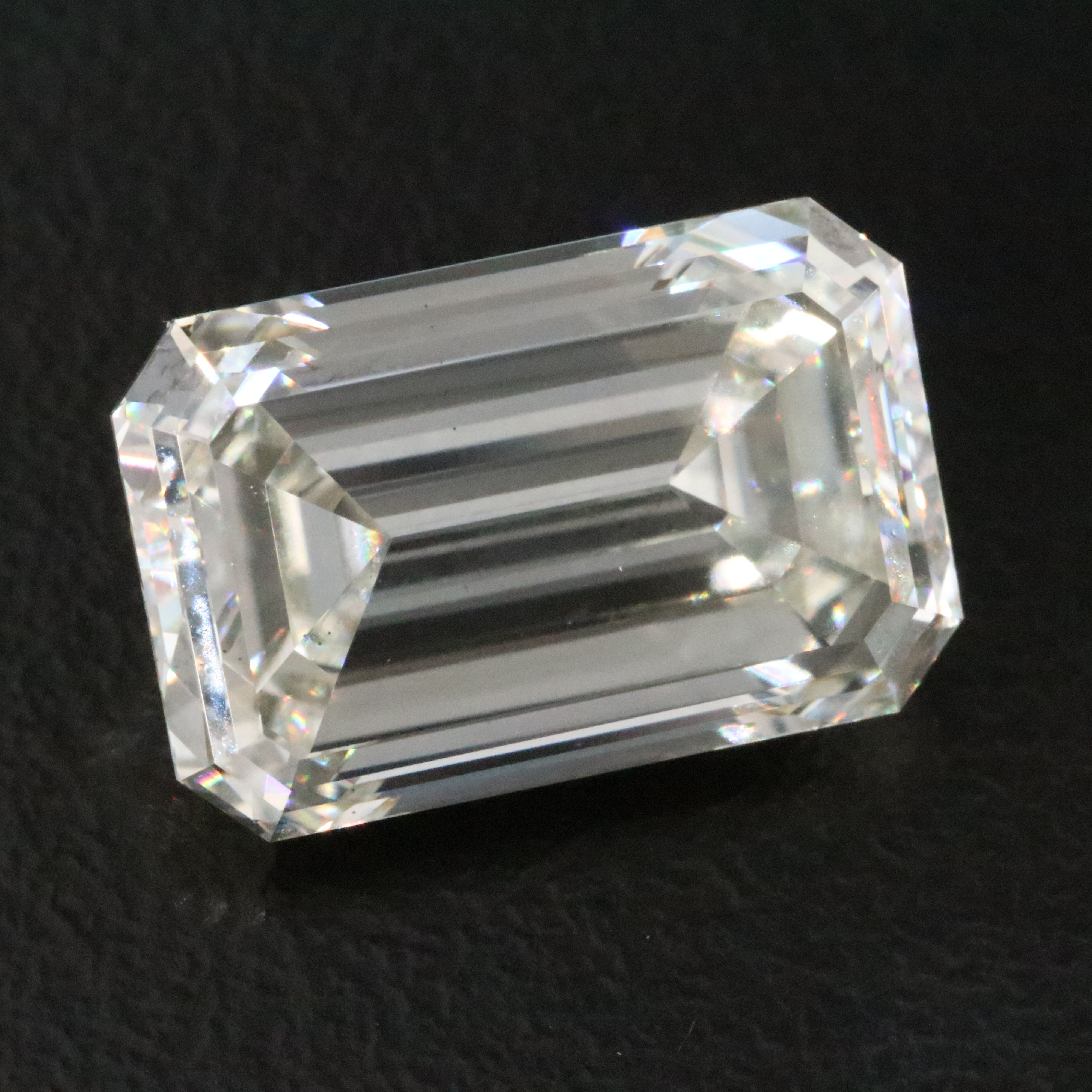 Loose 7.27 CT Lab Grown Diamond with IGI Report