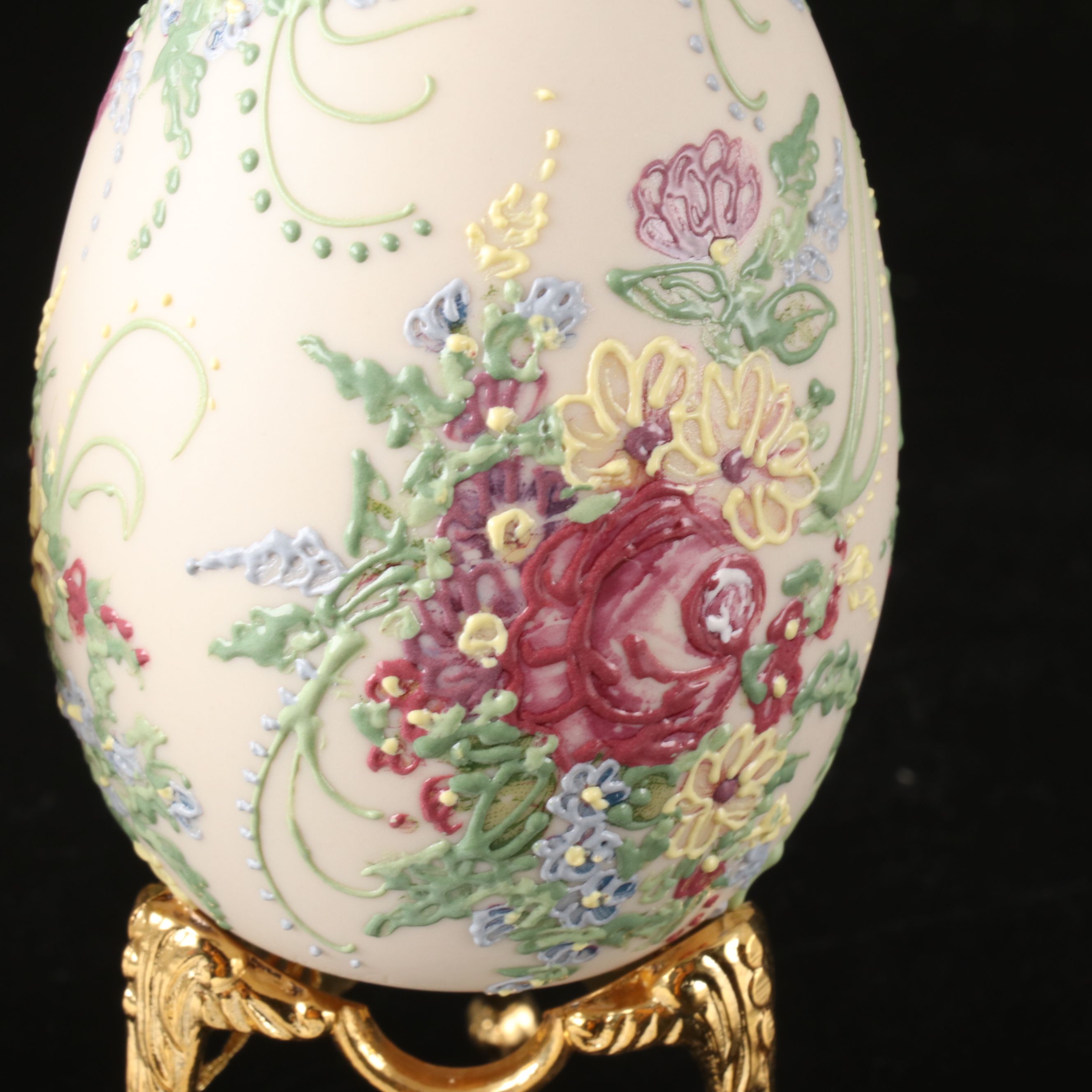 Cybis and Rhyn-Rivet Porcelain Decorative Eggs, Late 20th Century