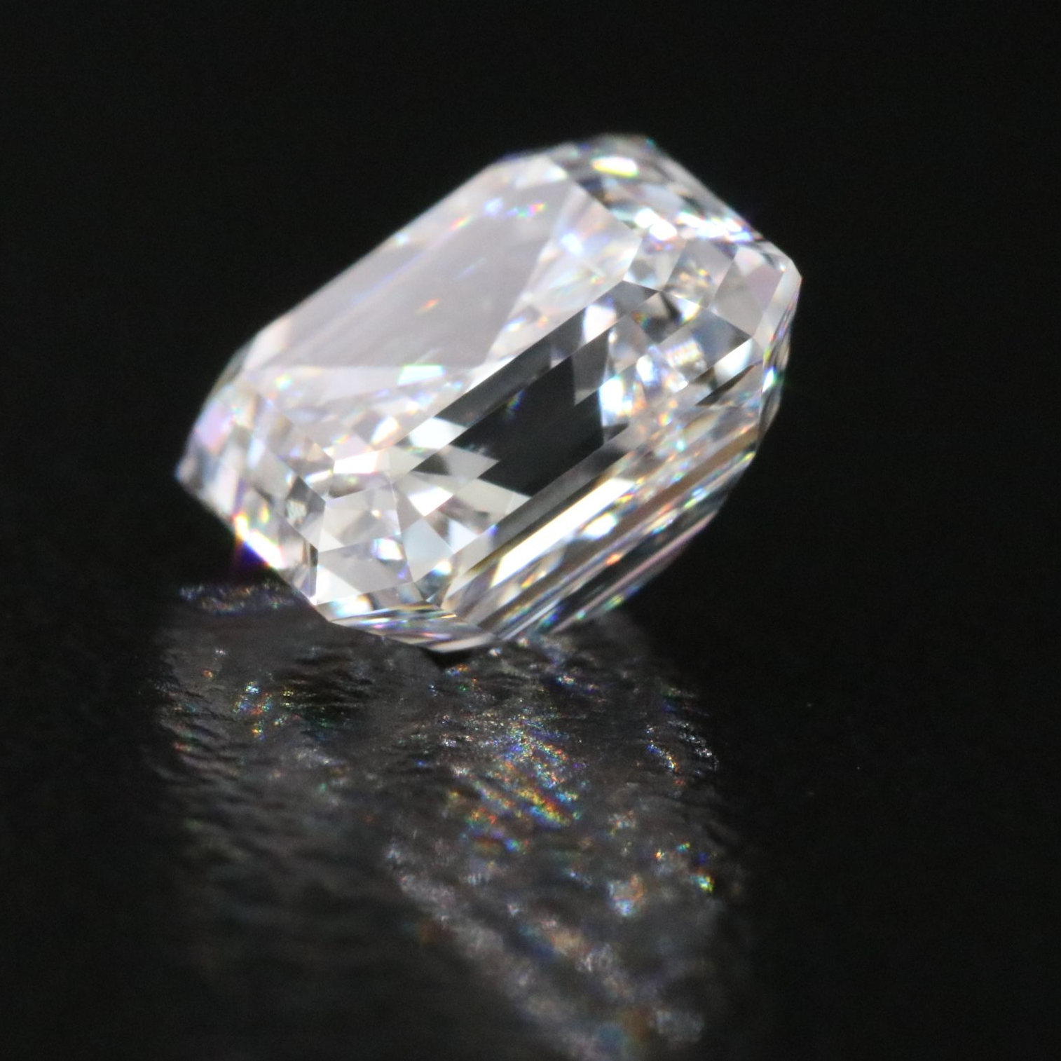 Loose 1.59 CT Lab Grown Diamond with IGI Report