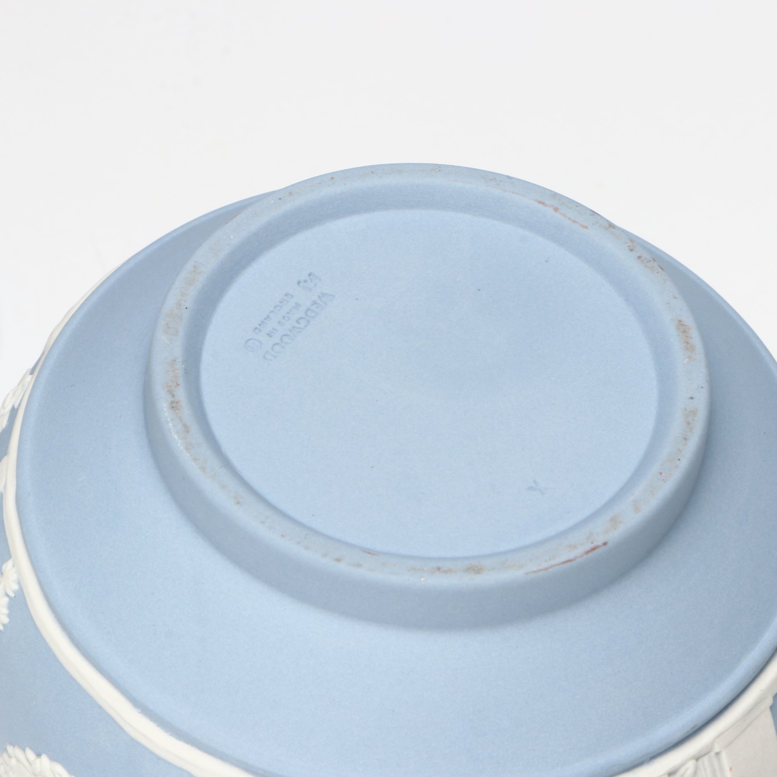 Wedgwood Blue Jasperware Decorative Plate with Vases, Creamer and Sugar