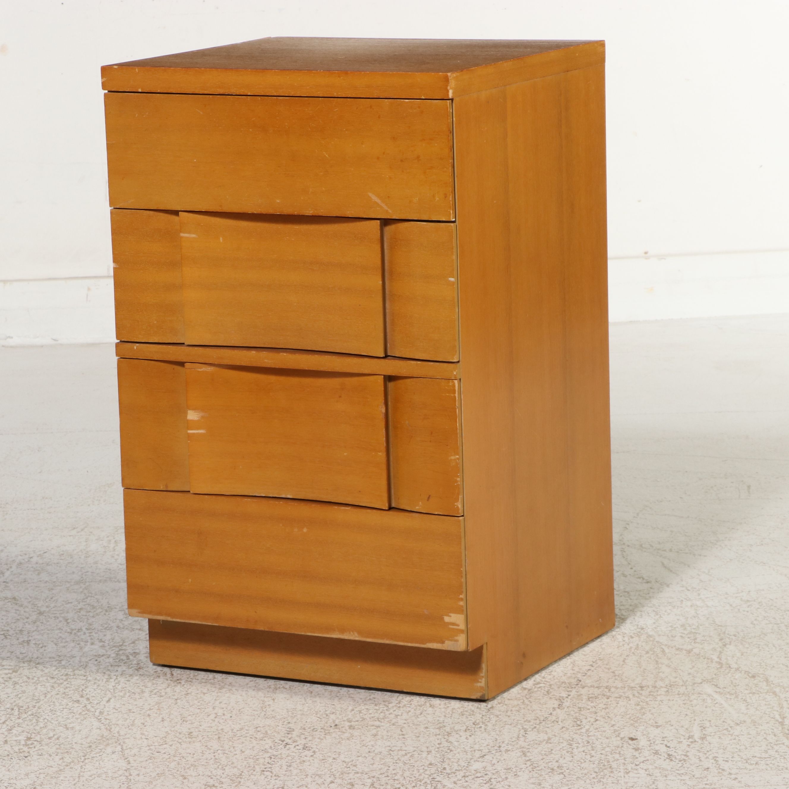 Pair of Mid Century Modern Sculpted Front Nightstands