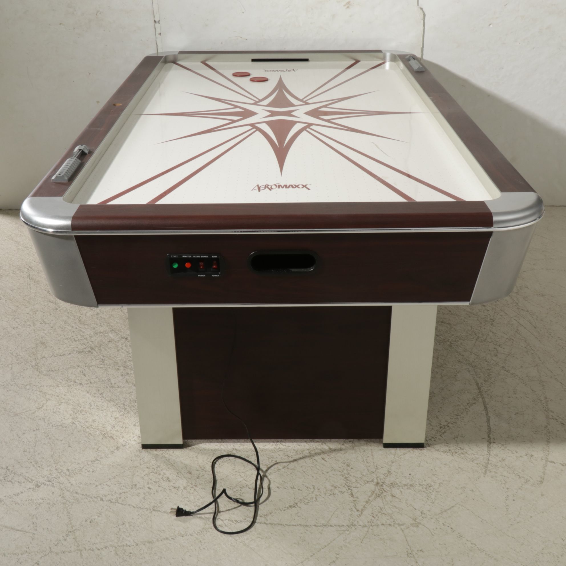 Monarch "AeroMaxx" Air Hockey Table