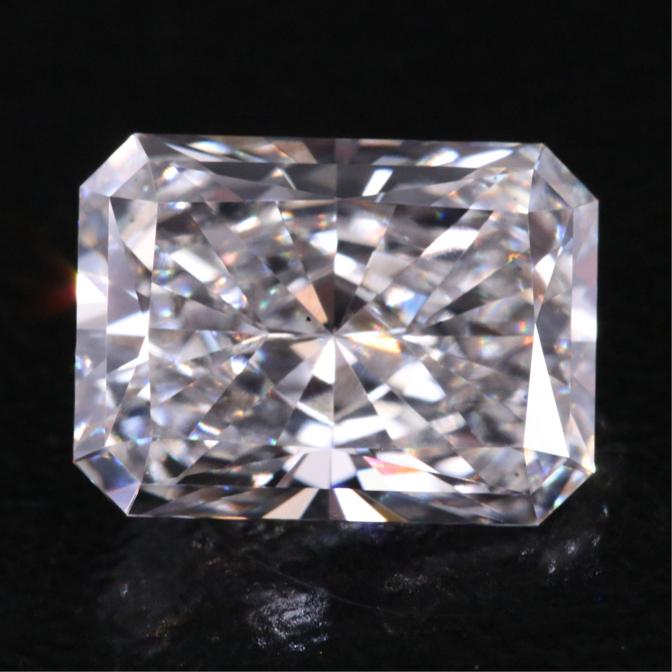 Loose 2.59 CT Lab Grown Diamond with IGI Report