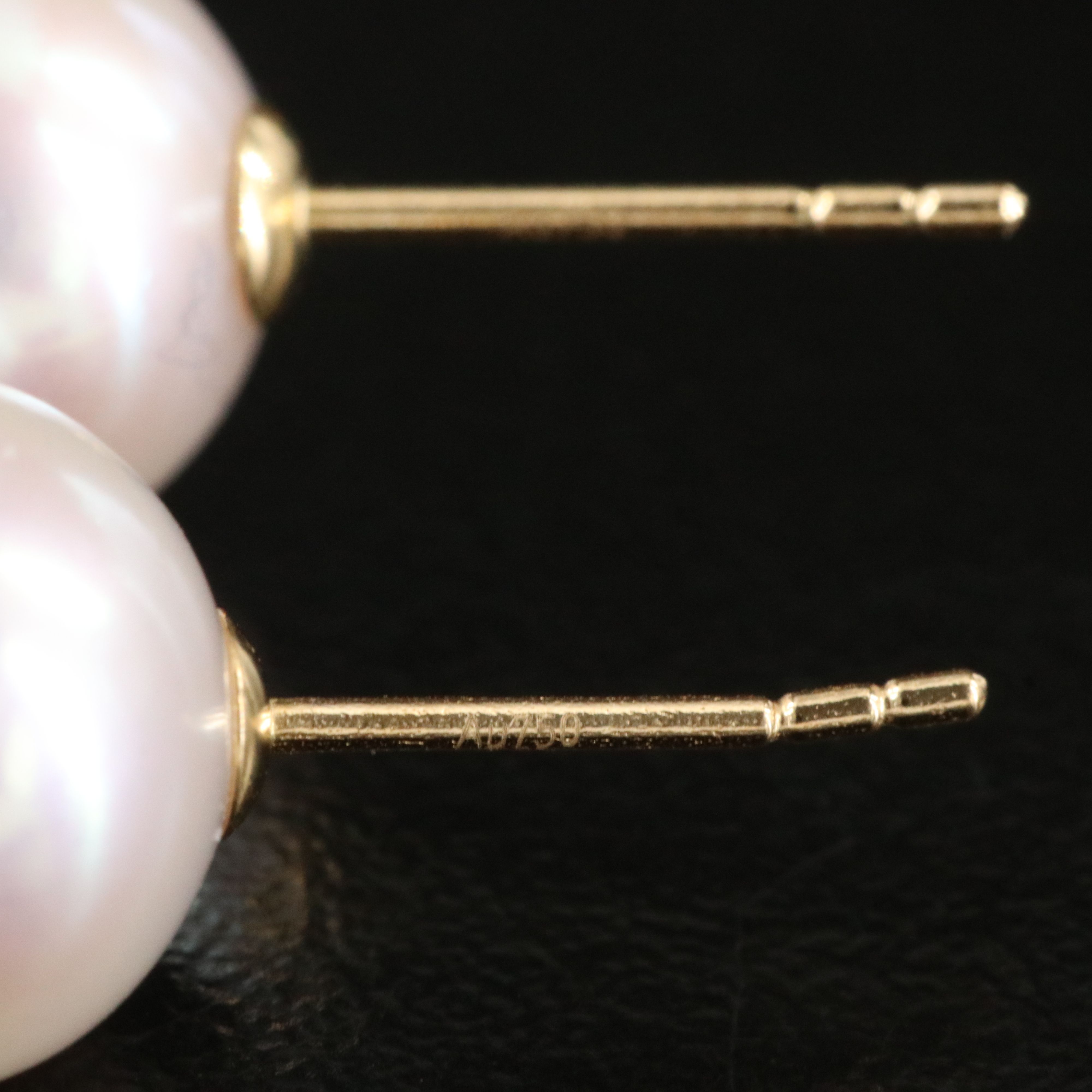18K Pearl Stud Earrings