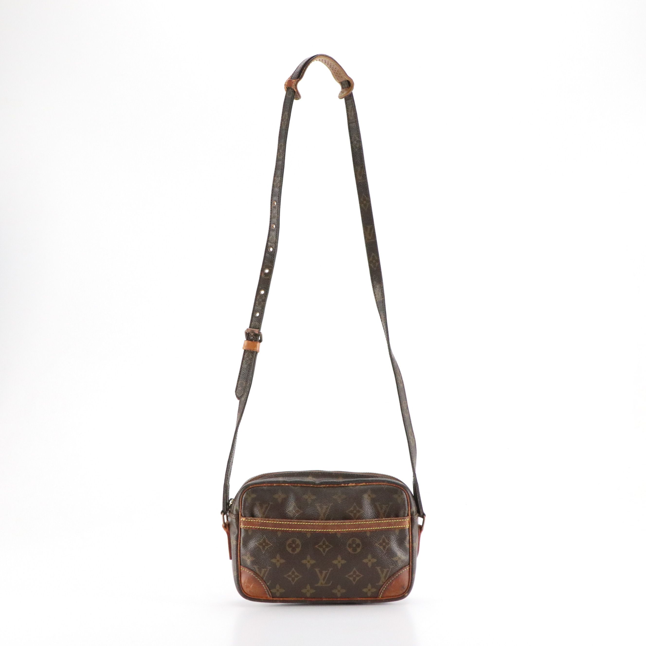 Louis Vuitton Trocadéro 23 in Monogram Canvas and Vachetta Leather