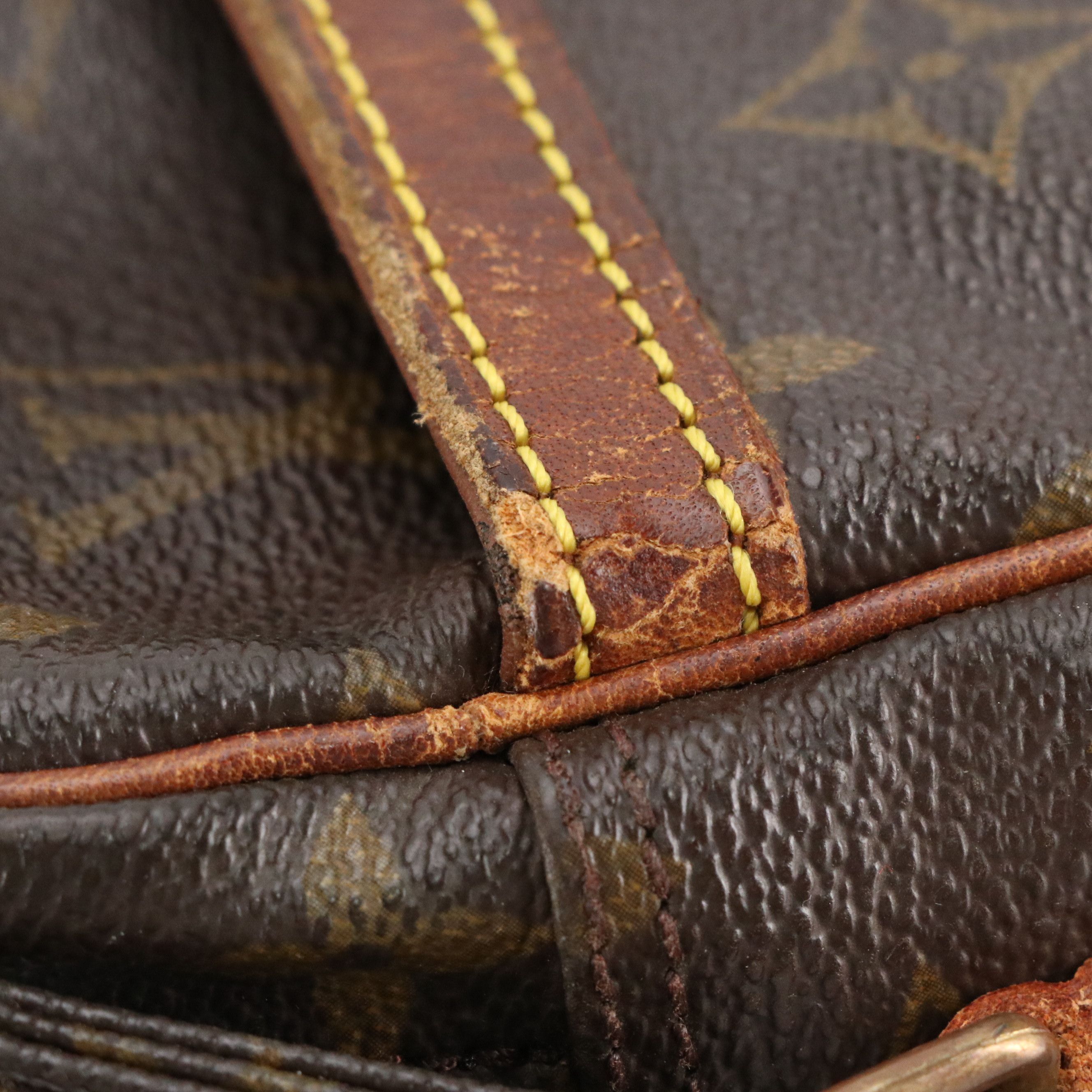 Louis Vuitton Trocadéro 23 in Monogram Canvas and Vachetta Leather