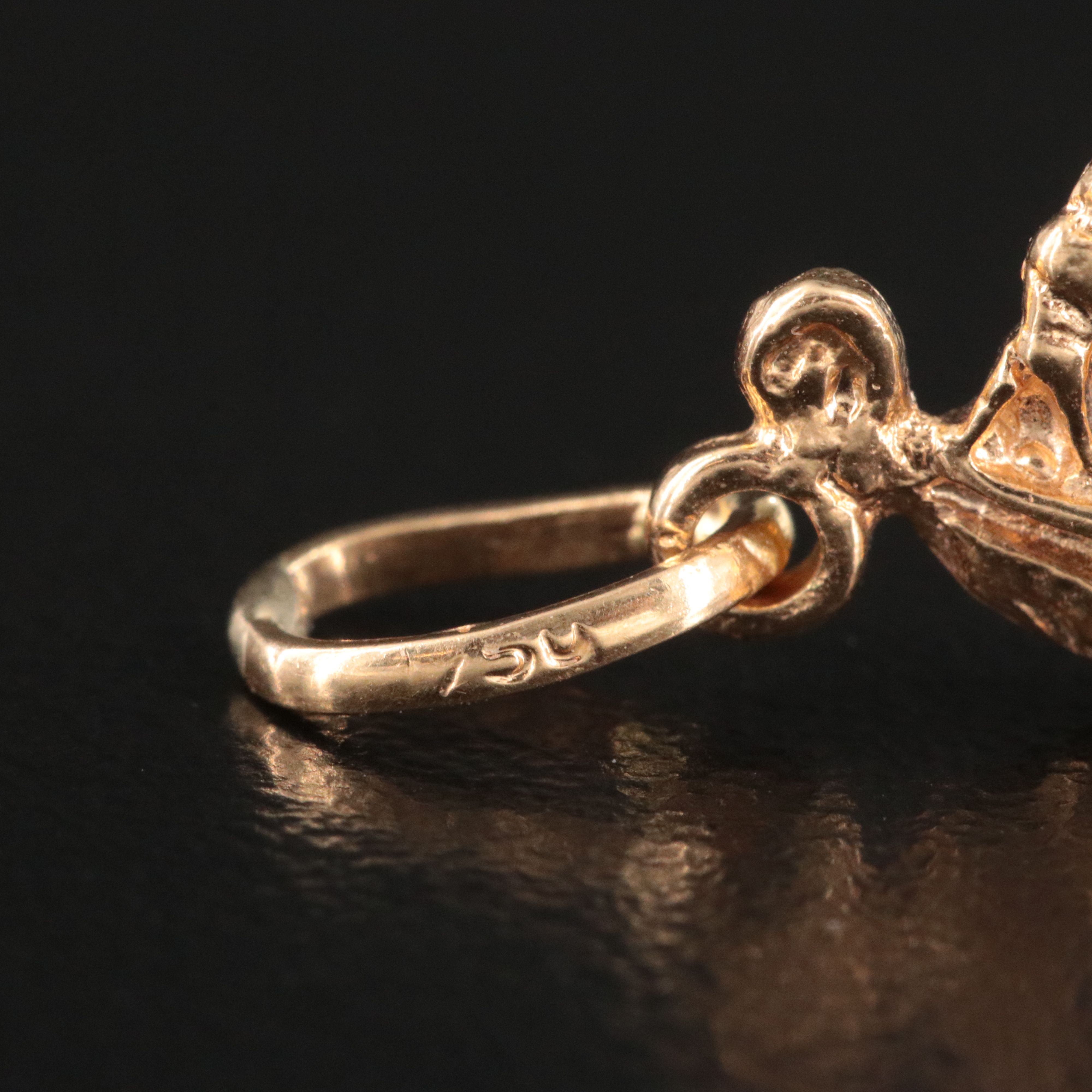 Italian 18K Gondola Boat Charm Pendant