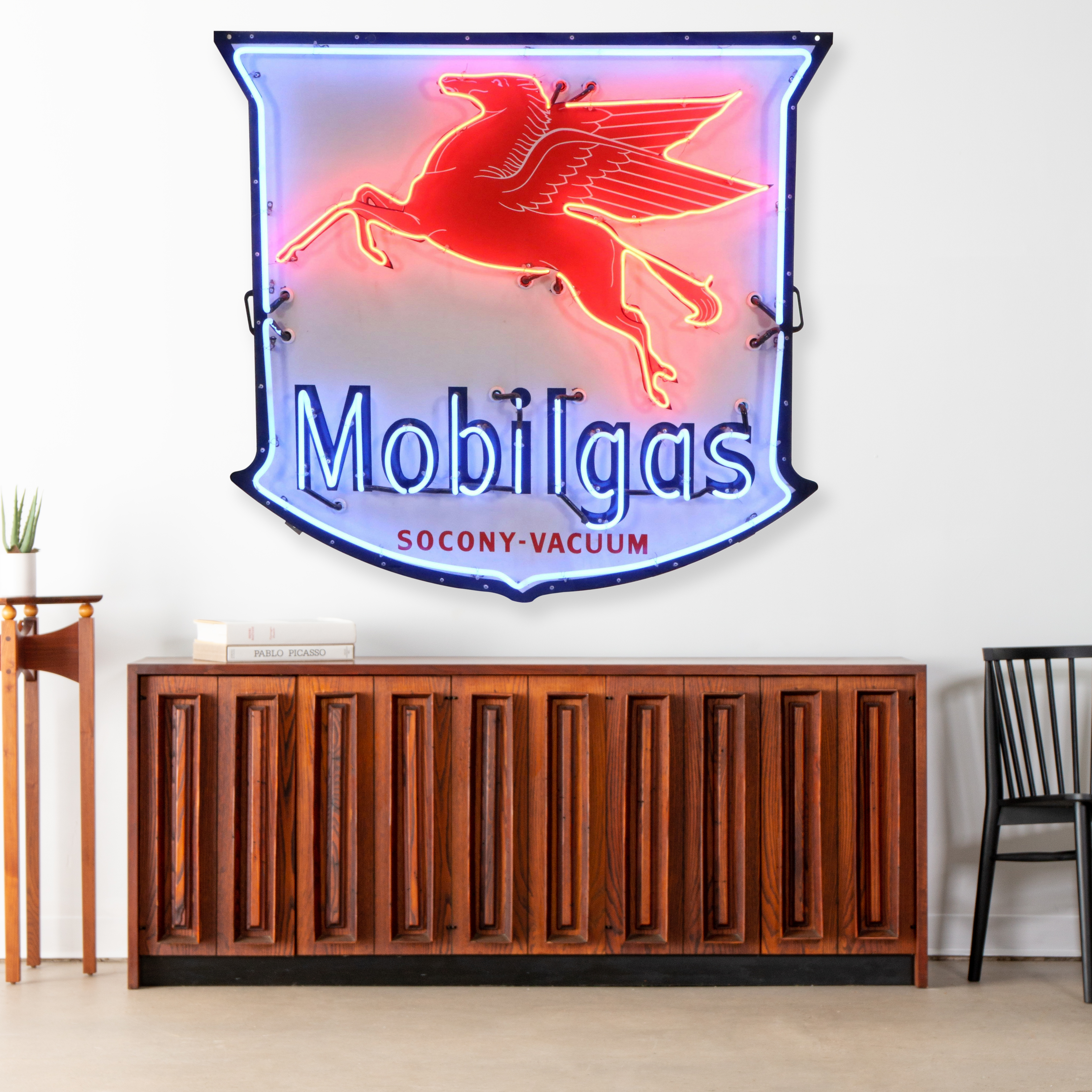 Mobilgas Socony-Vacuum Advertising Neon Sign
