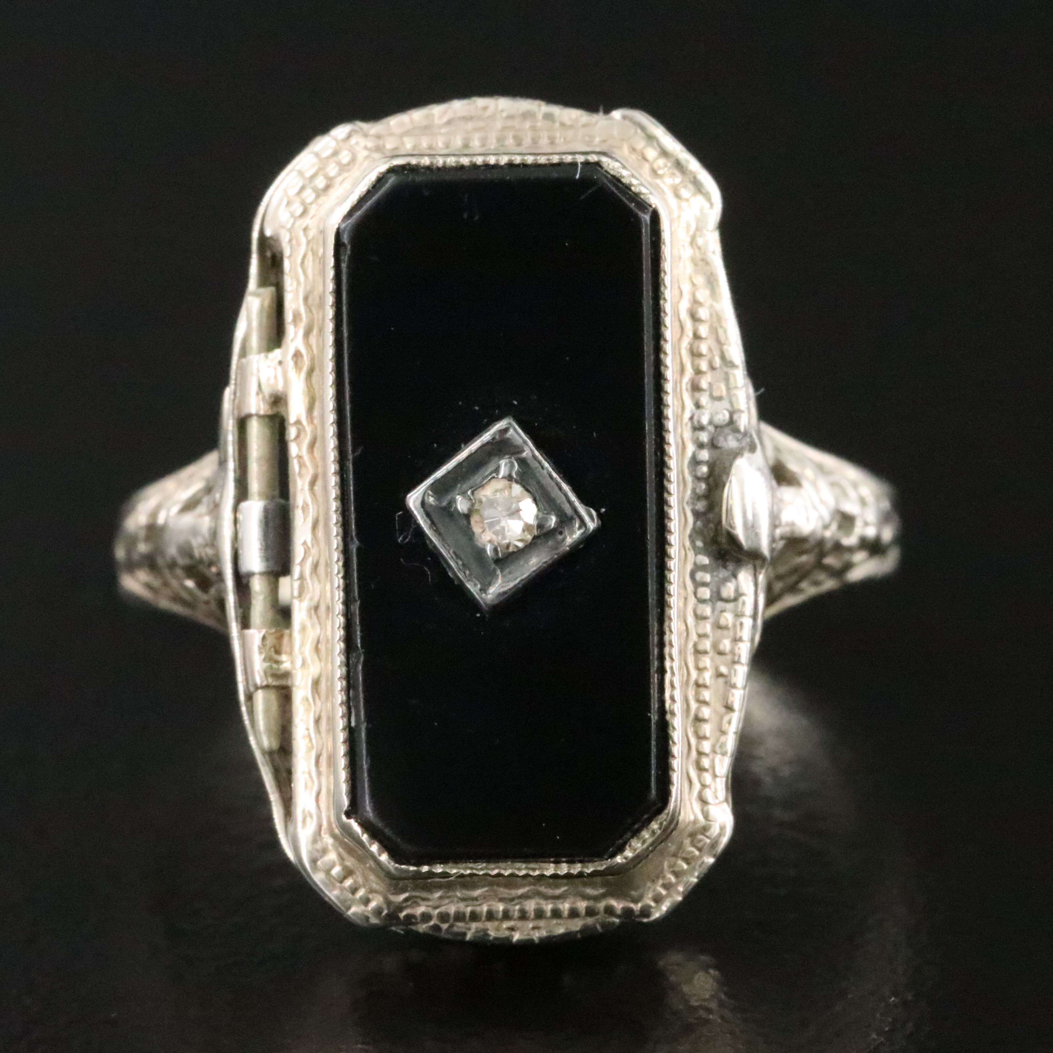 Vintage 14K Black Onyx and Diamond Ring