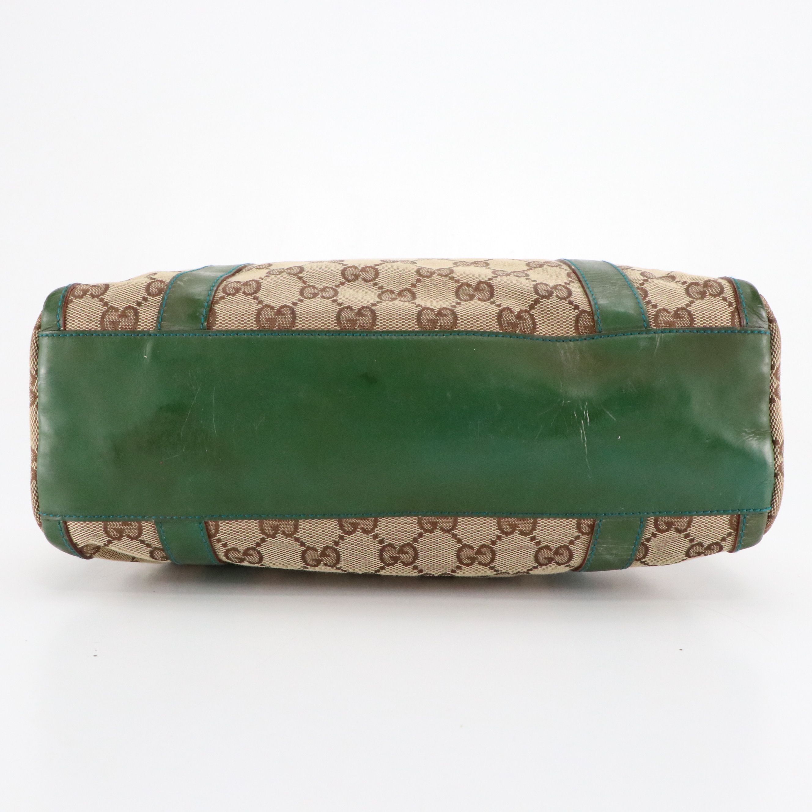 Gucci Small Abbey Boston Shoulder Bag in Beige GG Canvas and Green Leather