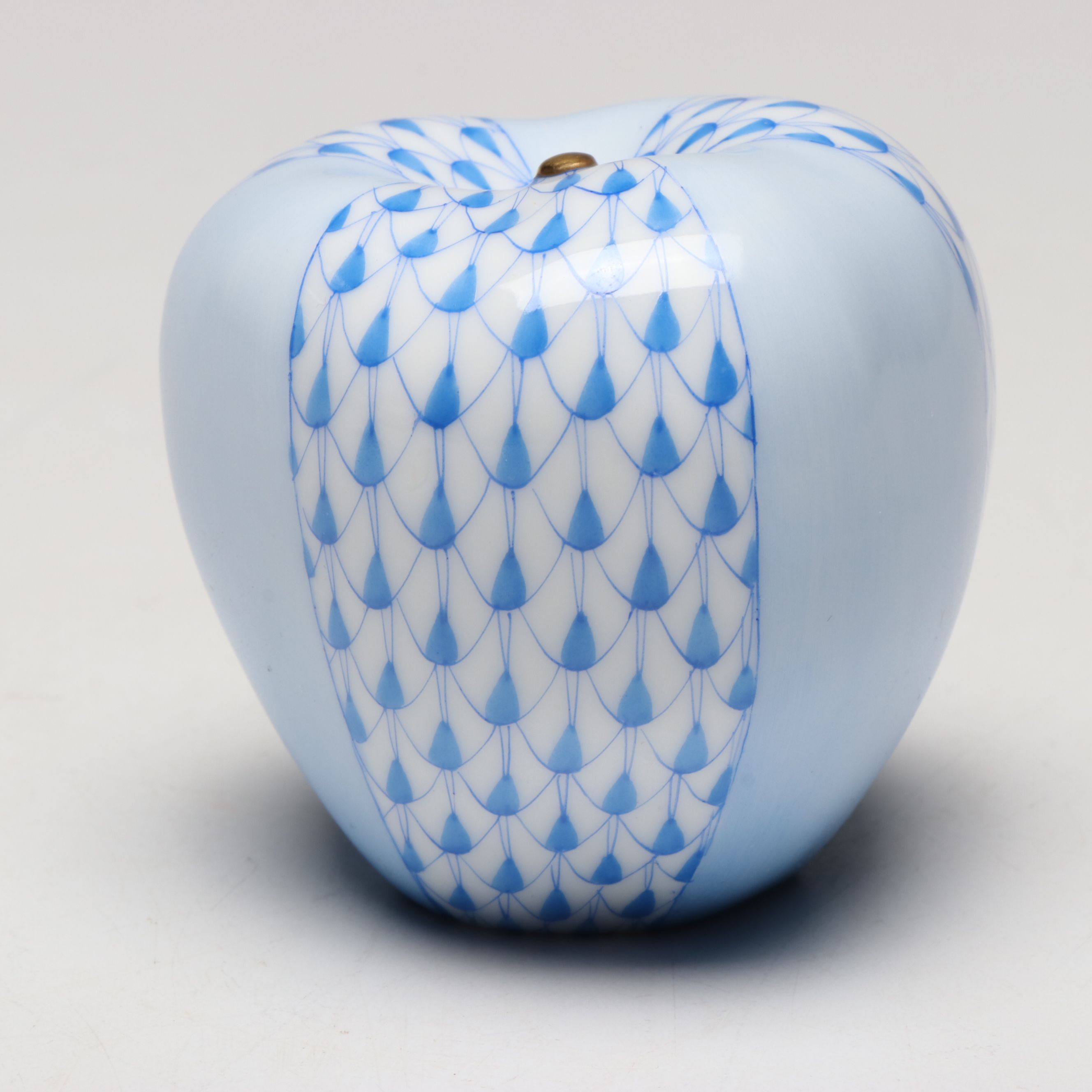 Herend Blue Fishnet with Gold "Apple" Porcelain Paperweight