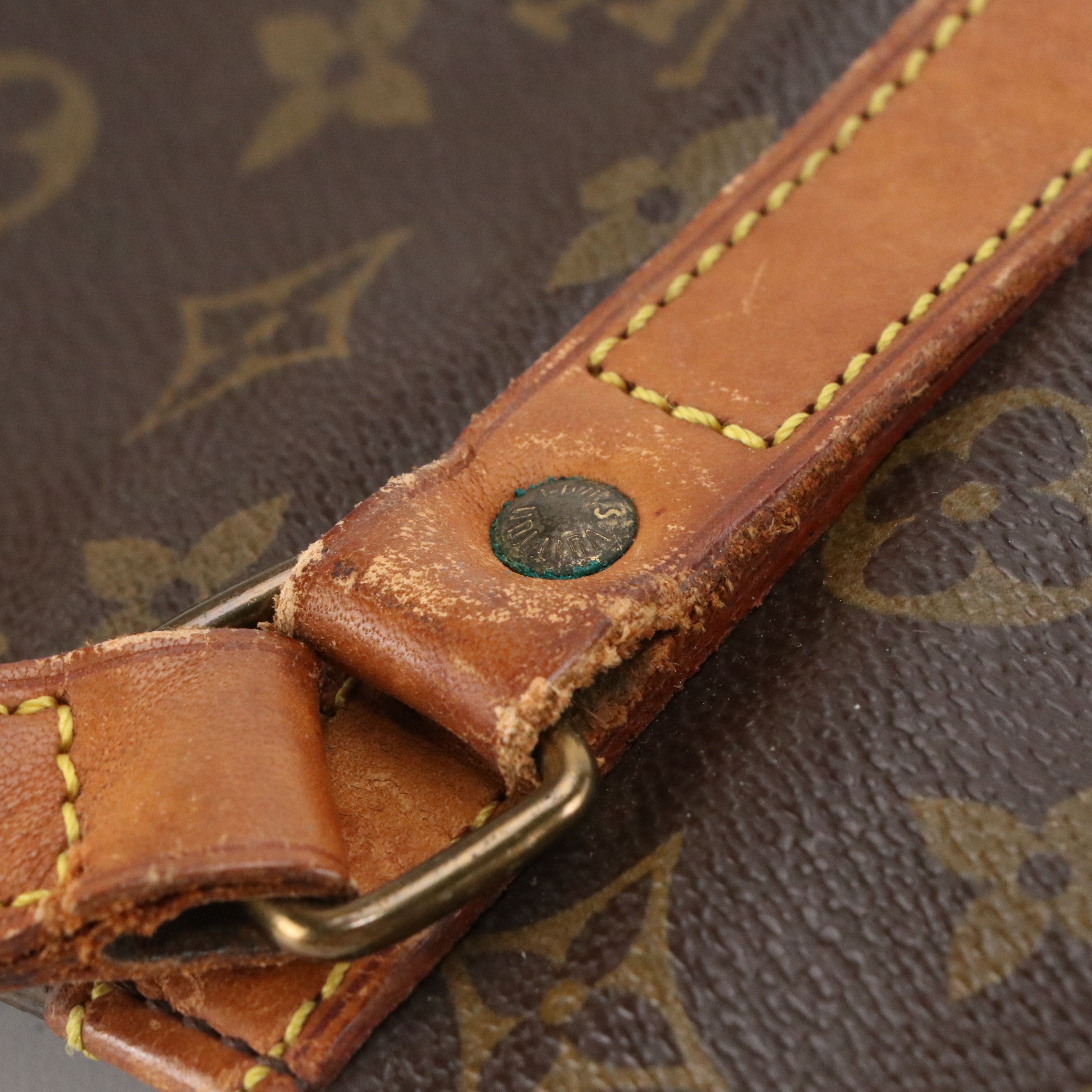 Louis Vuitton Sac Shopping Tote Bag in Monogram Canvas and Vachetta Leather