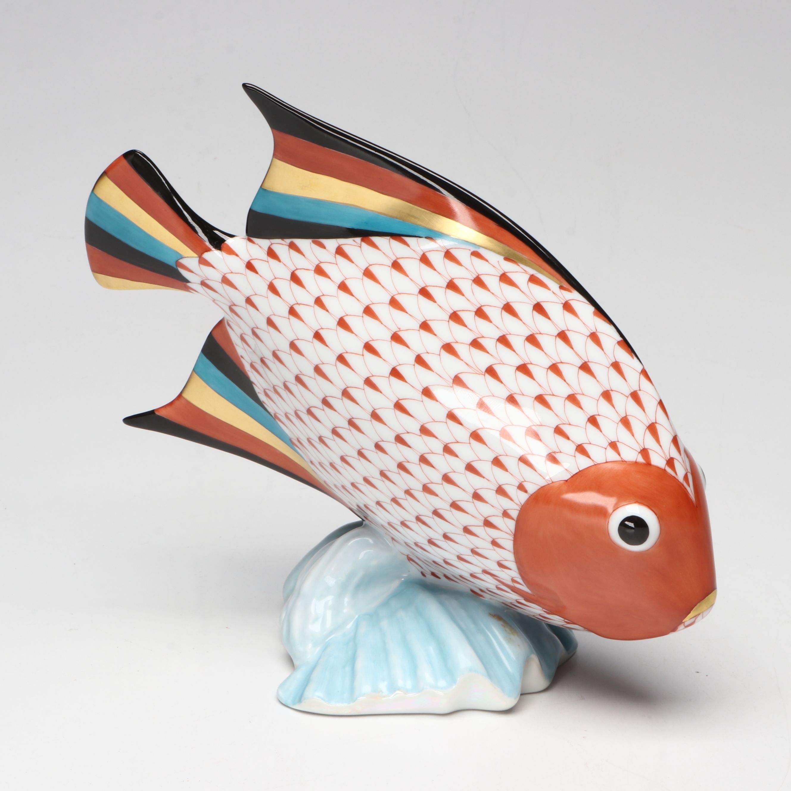 Herend Rust Fishnet with Gold “Fish on Shell” Porcelain Figurine