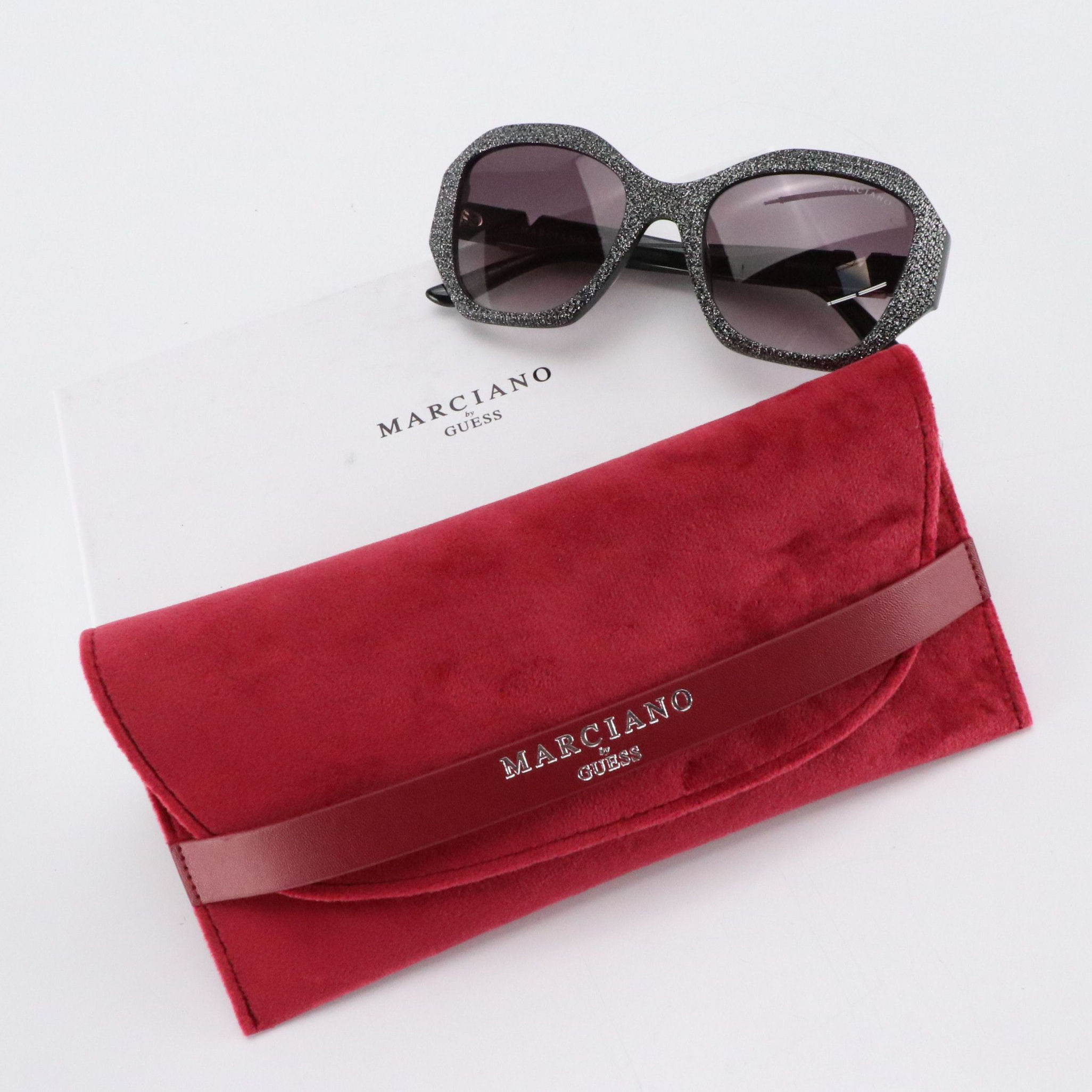 Guess By Marciano GM00007 Shiny Black/Grey Gradient Oversized Sunglasses W/ Box