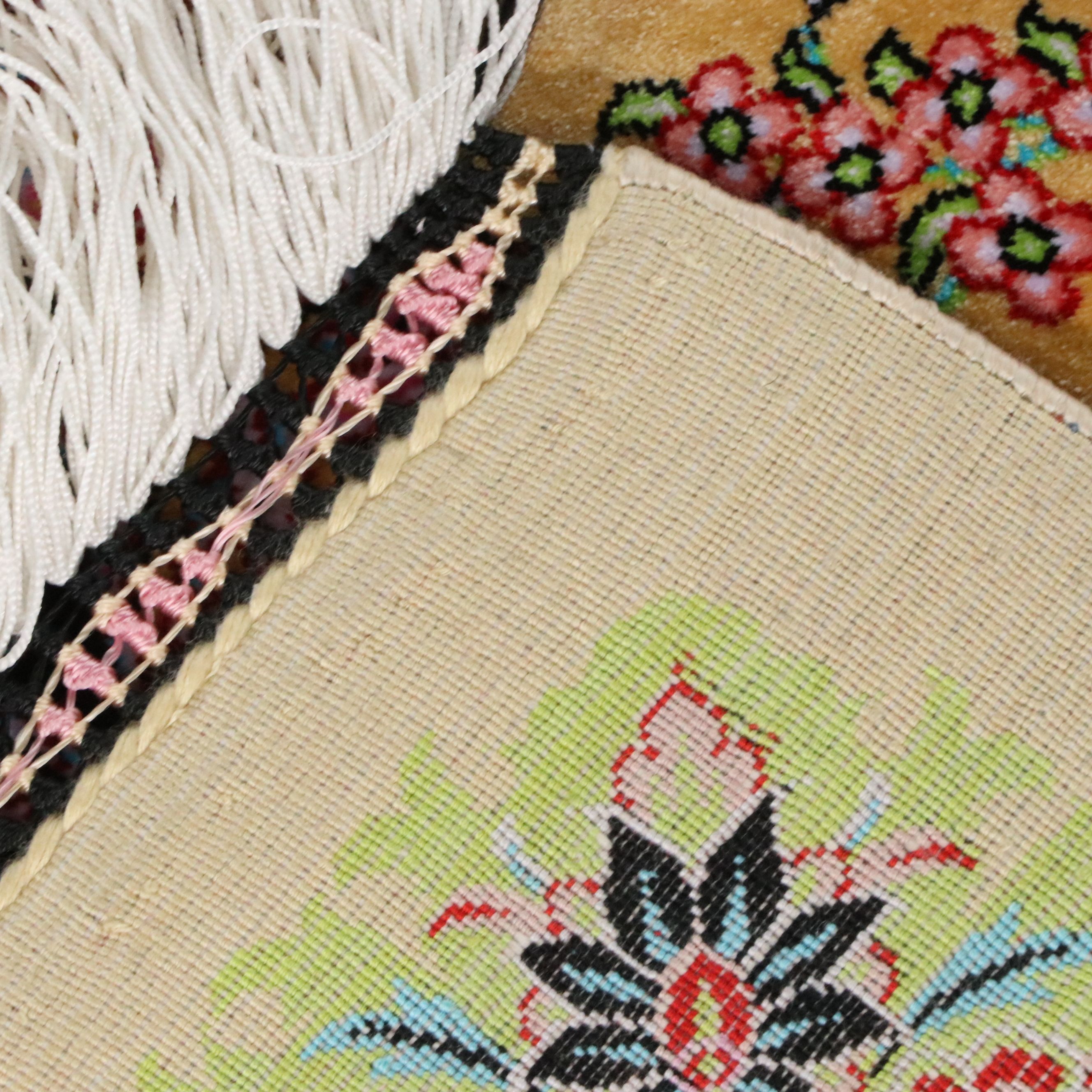 6'5 x 10'4 Machine Made Turkish Qom Style Art Silk Area Rug