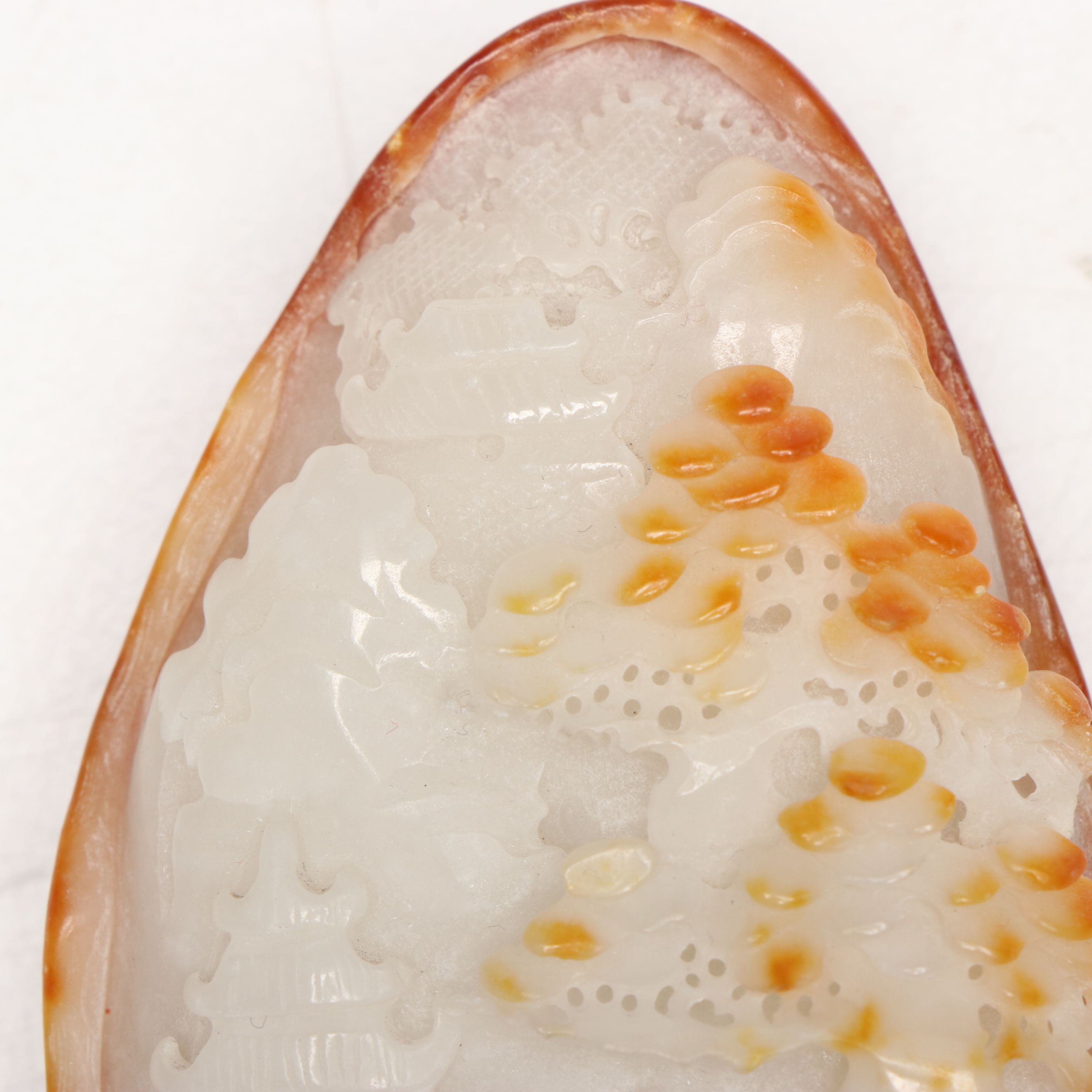 Chinese Egg-Shaped Jadeite Carving