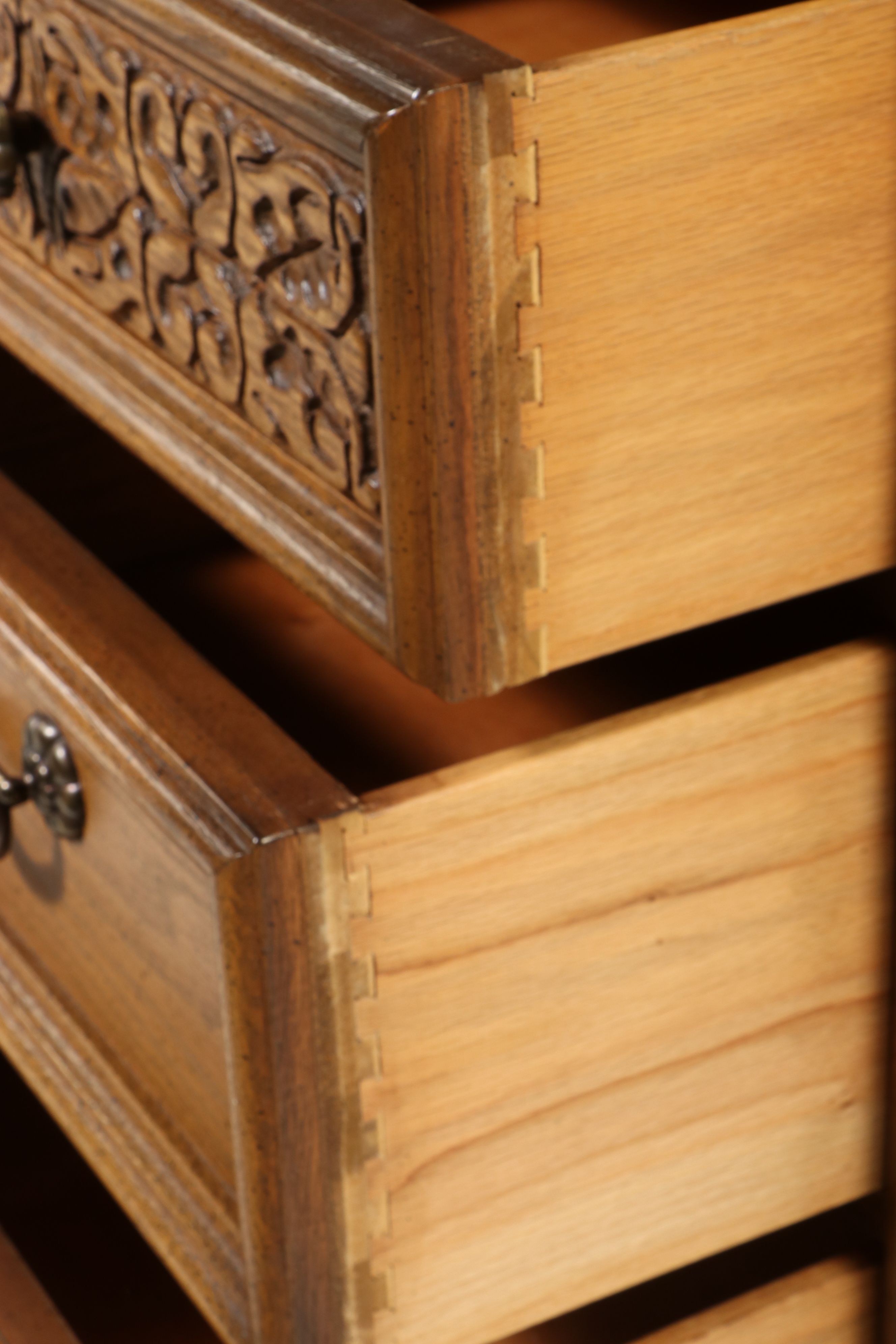 United Furniture Spanish Revival Style Carved Oak Triple Dresser with Mirrors