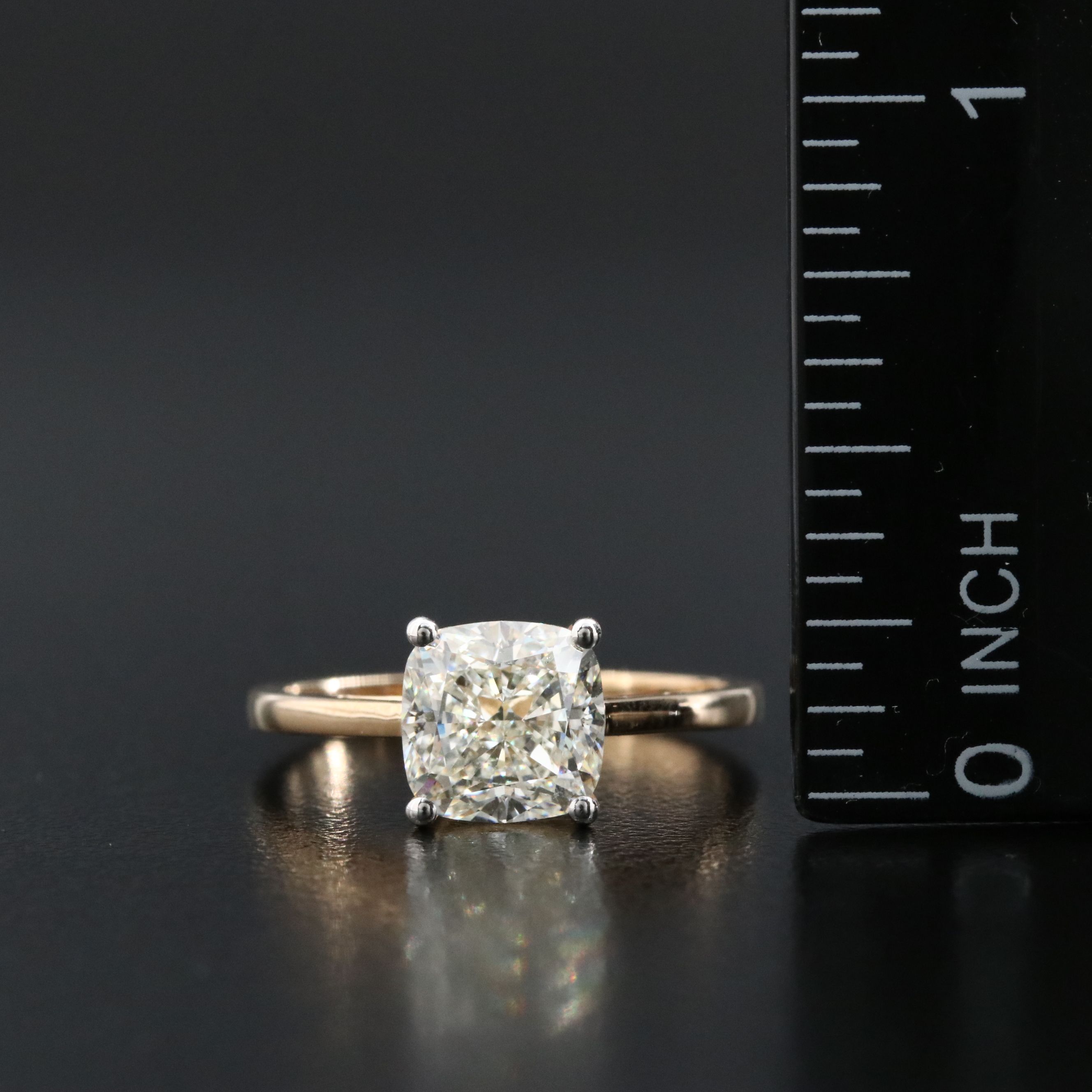 18K 2.52 CT Diamond Solitaire Ring