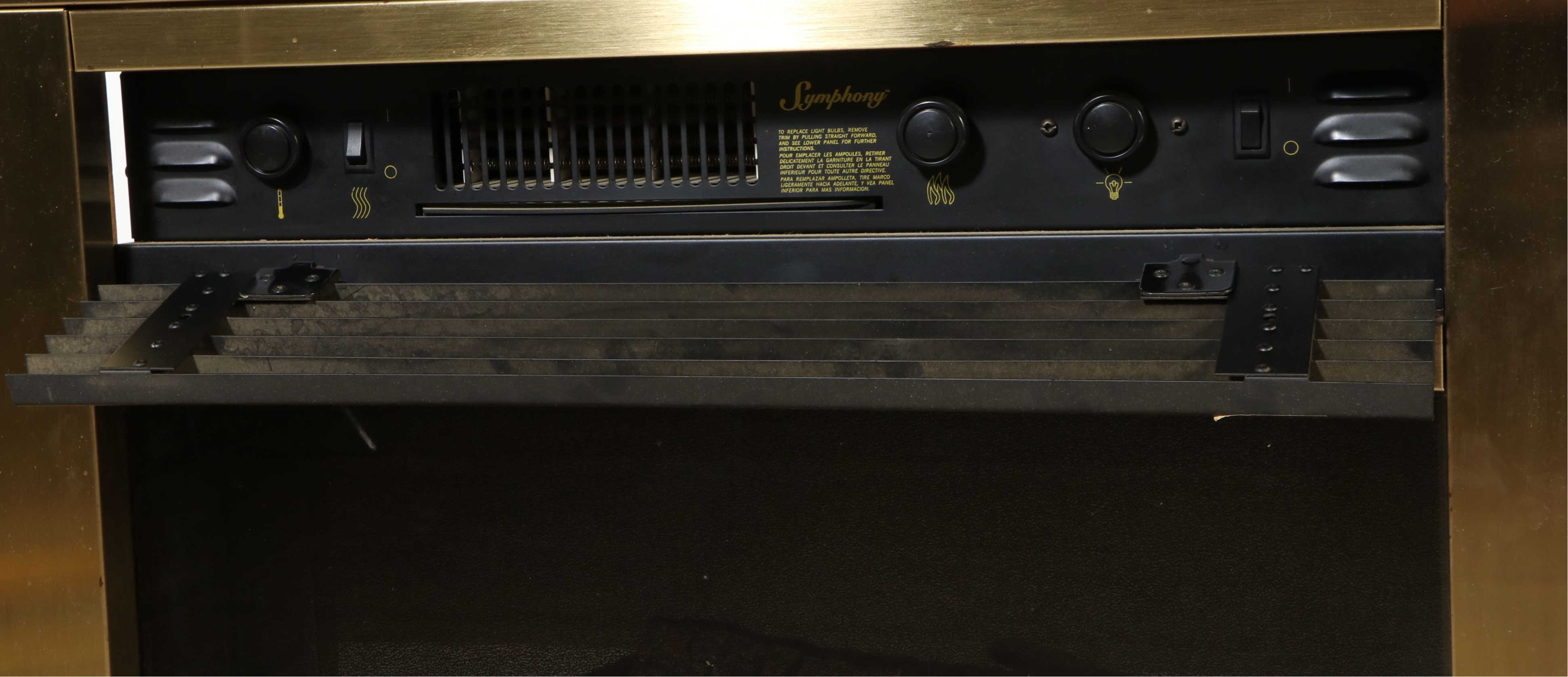 Symphony Electric Fireplace in Oak Frame