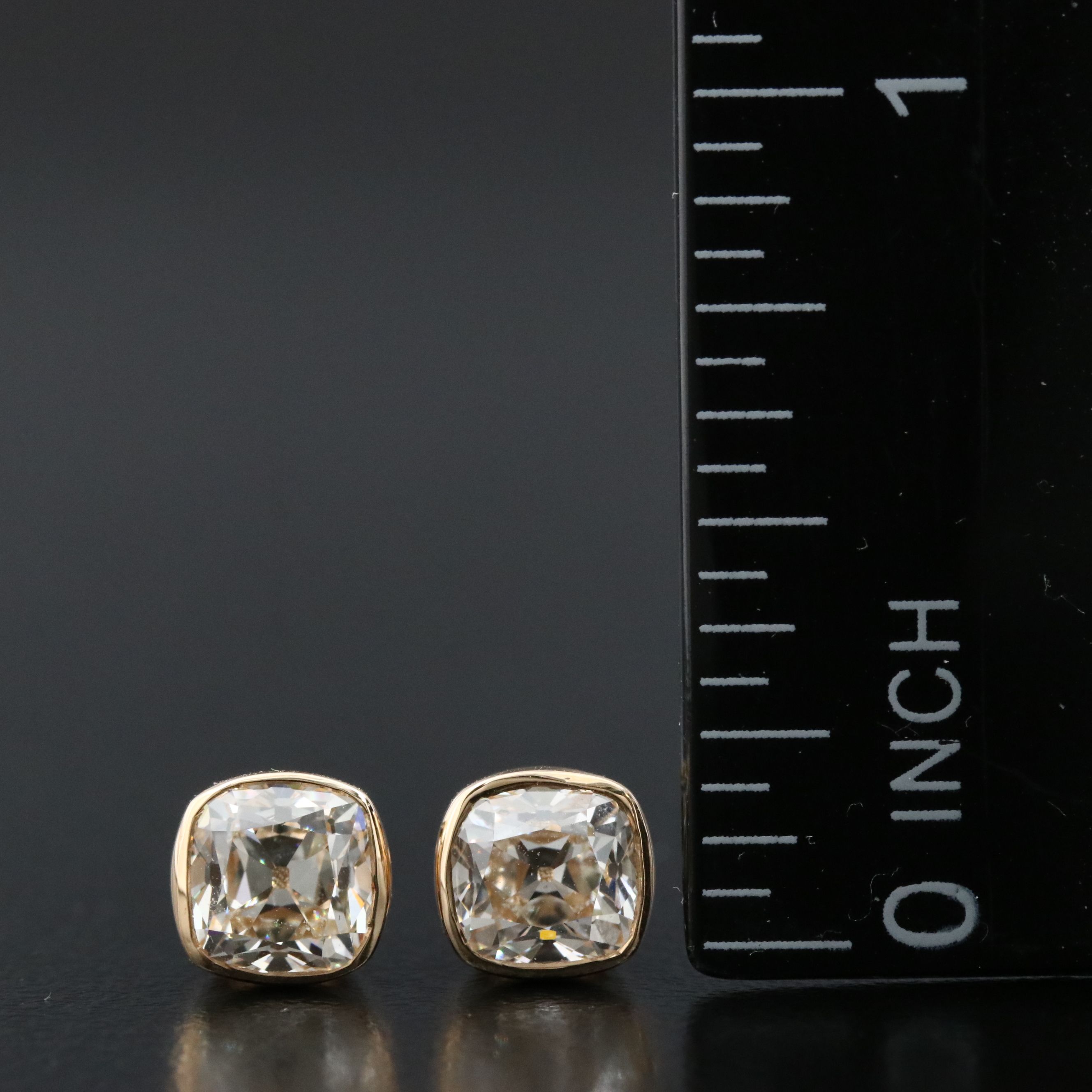 18K 2.12 CTW Diamond Stud Earrings with GIA Reports