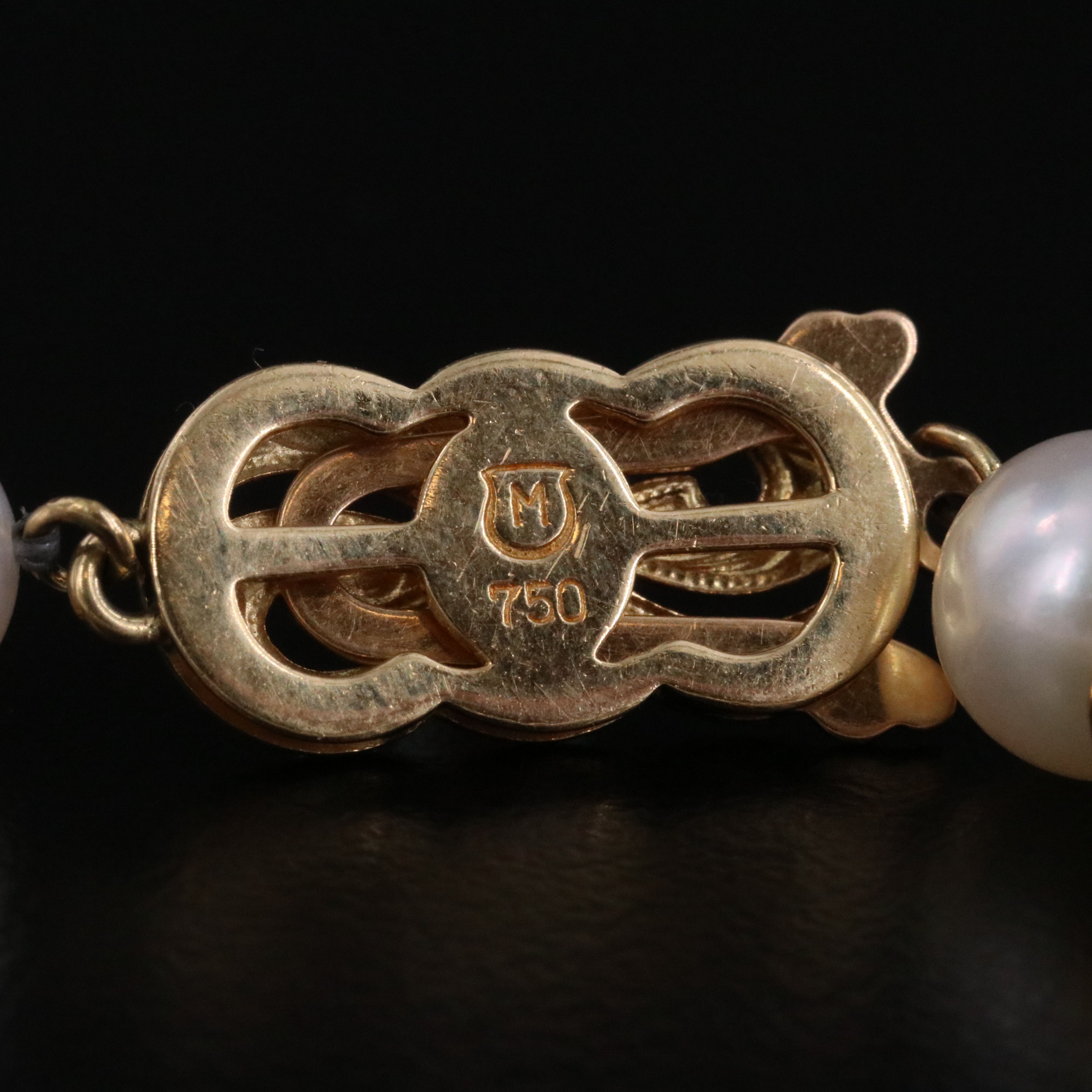 Pearl Bracelet with 18K Mikimoto Clasp