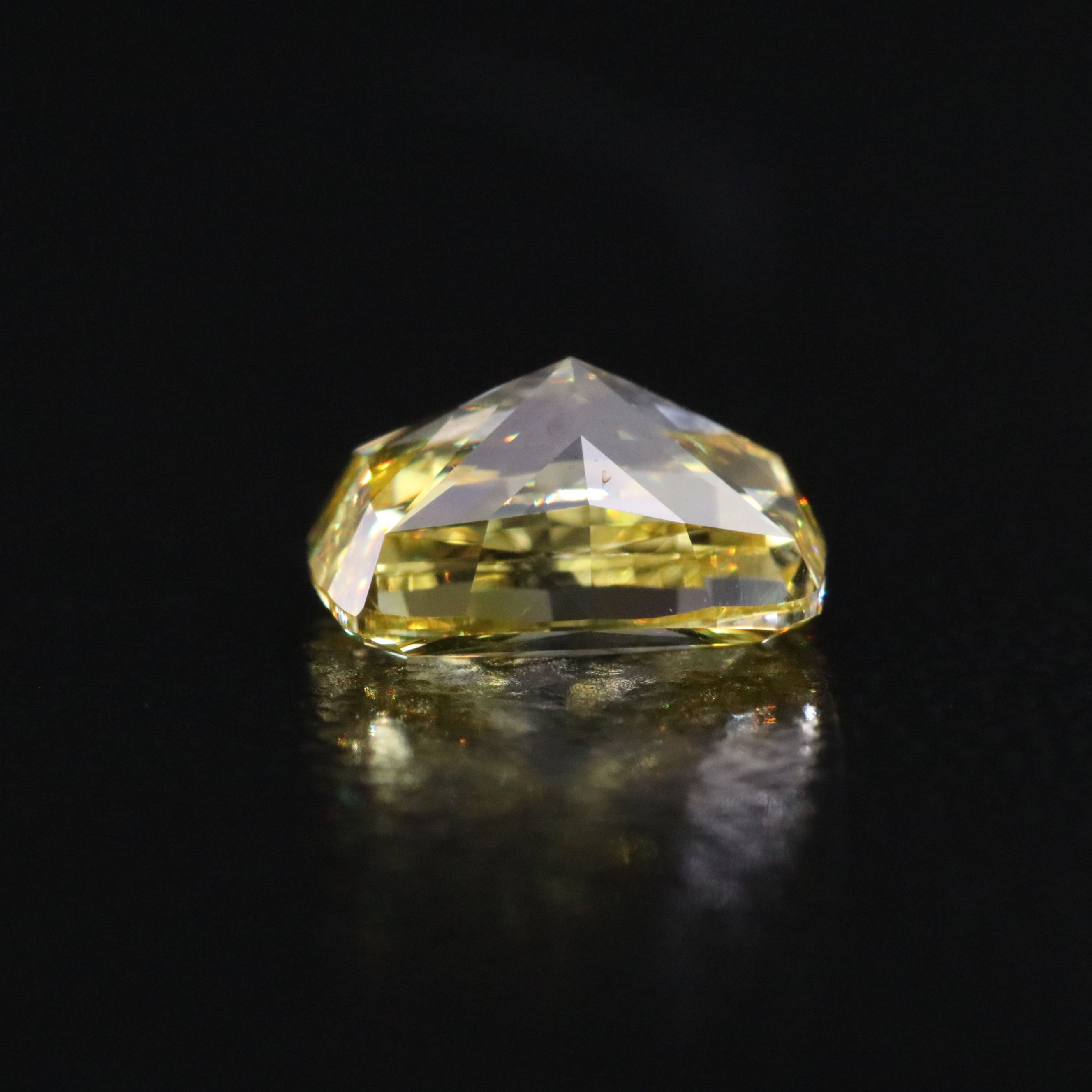 Loose 1.08 CT Lab Grown Fancy Vivid Yellow Diamond with IGI Report