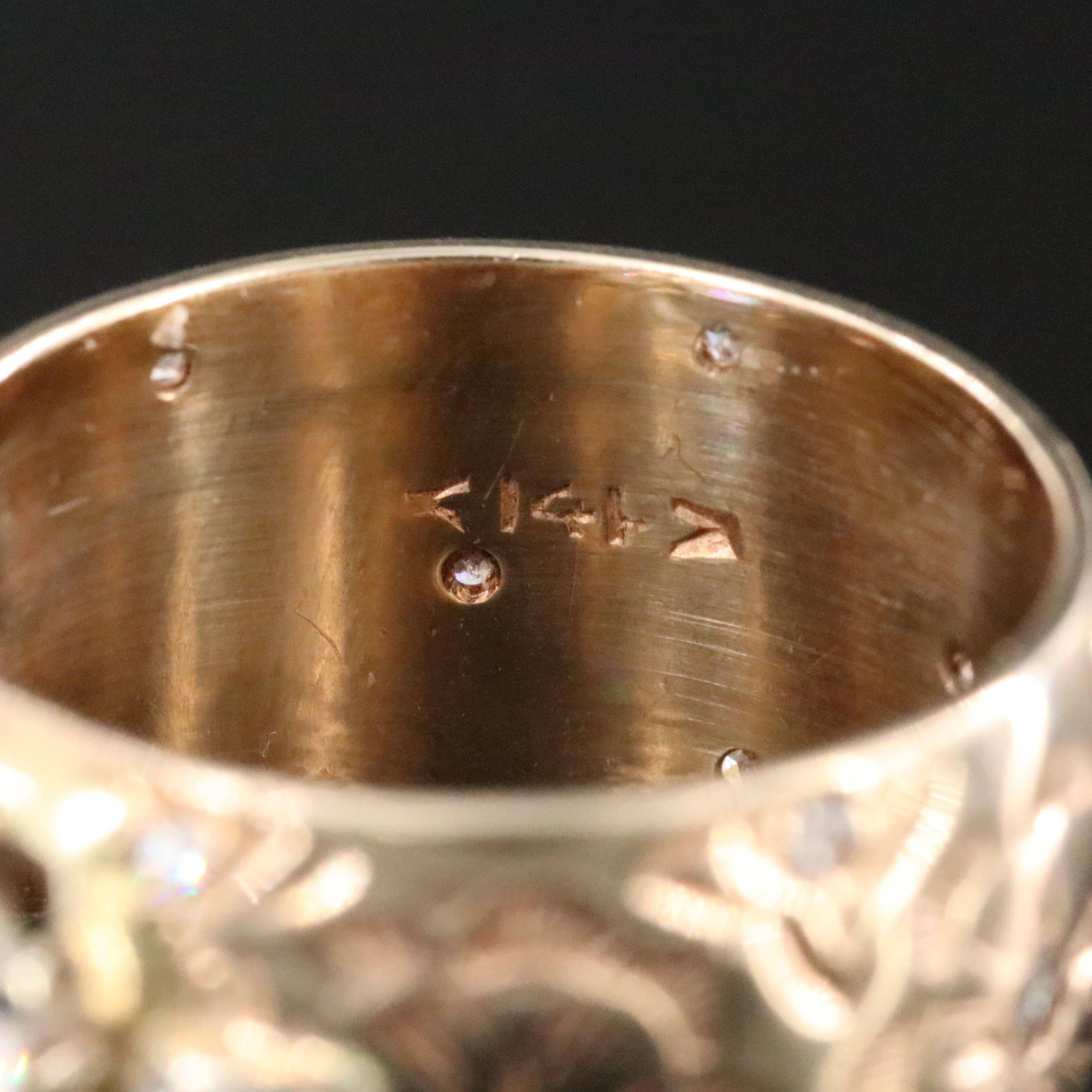 14K 1.36 CTW Diamond Floral Band