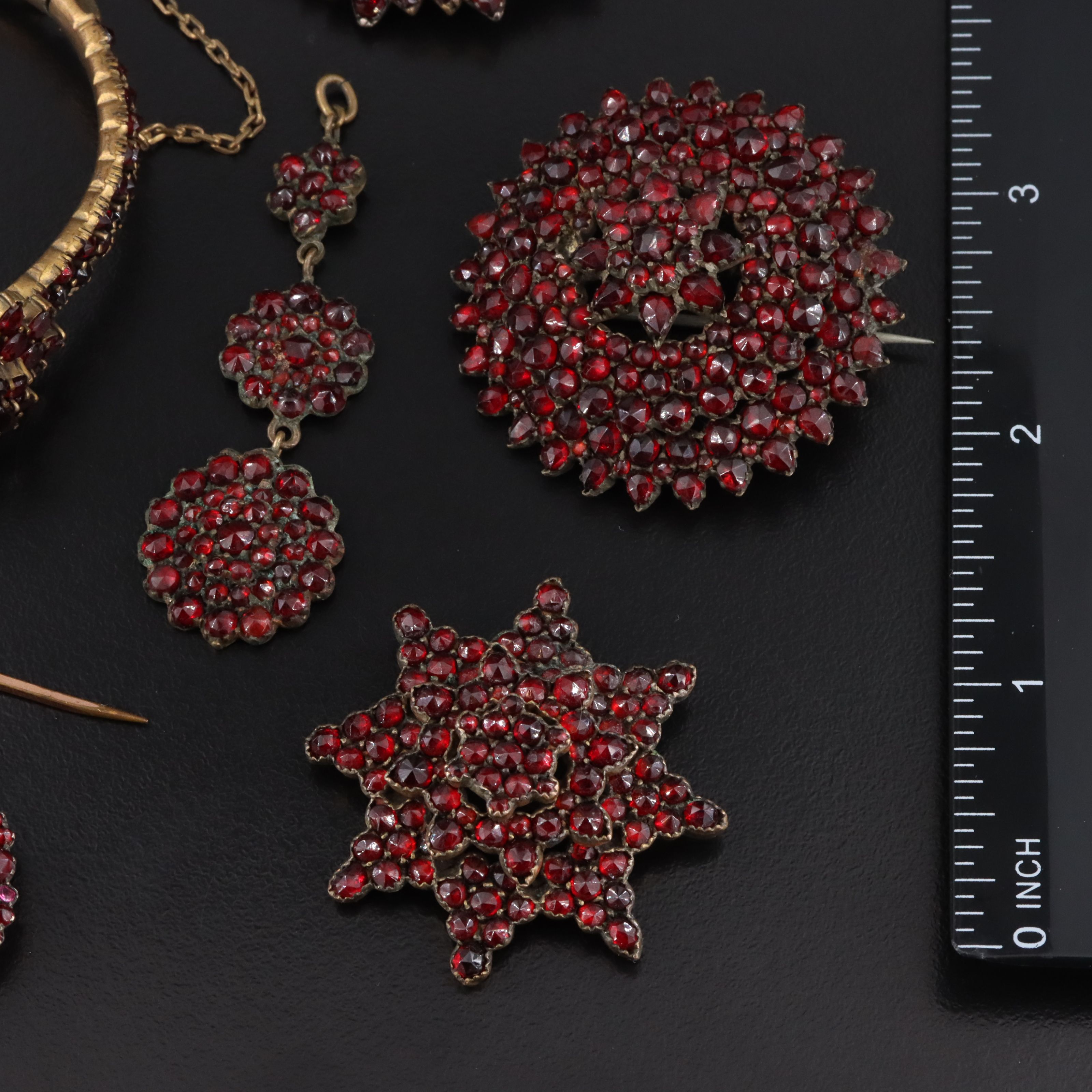Victorian ft. in Antique & Vintage Garnet Jewelry Collection