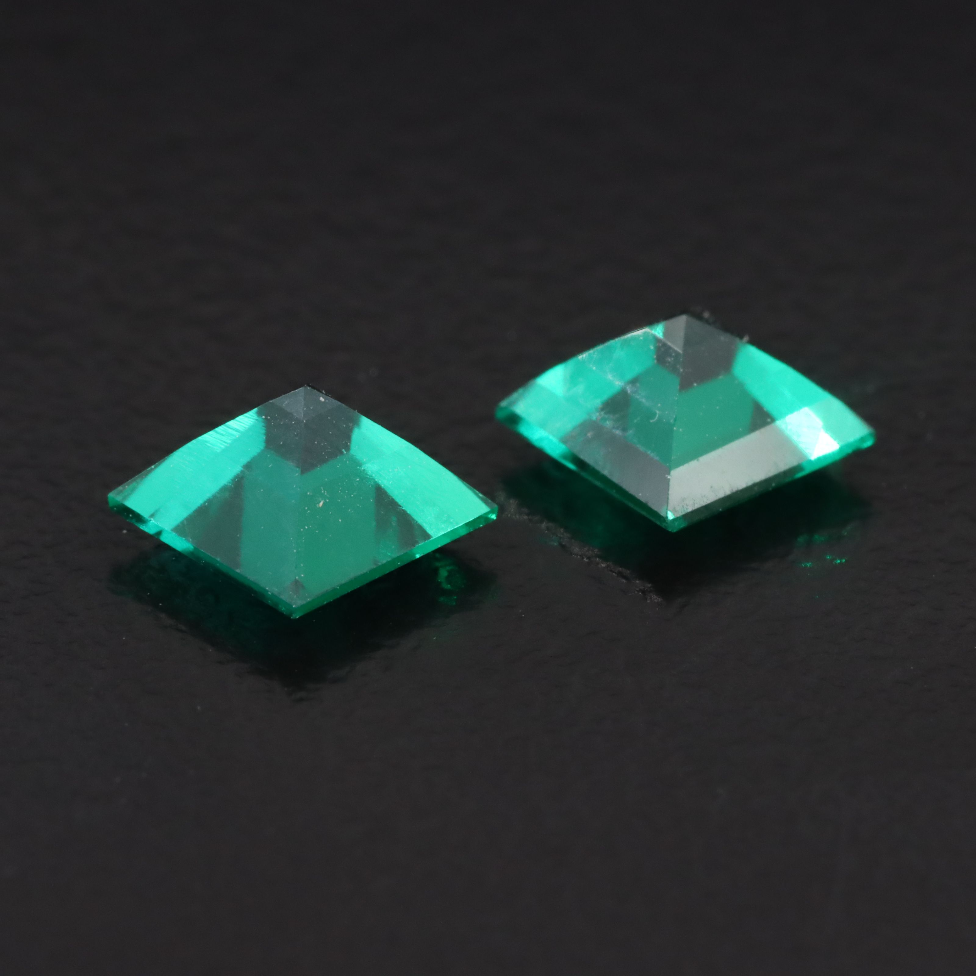 Loose 1.89 CTW Lab Grown Emerald Pair