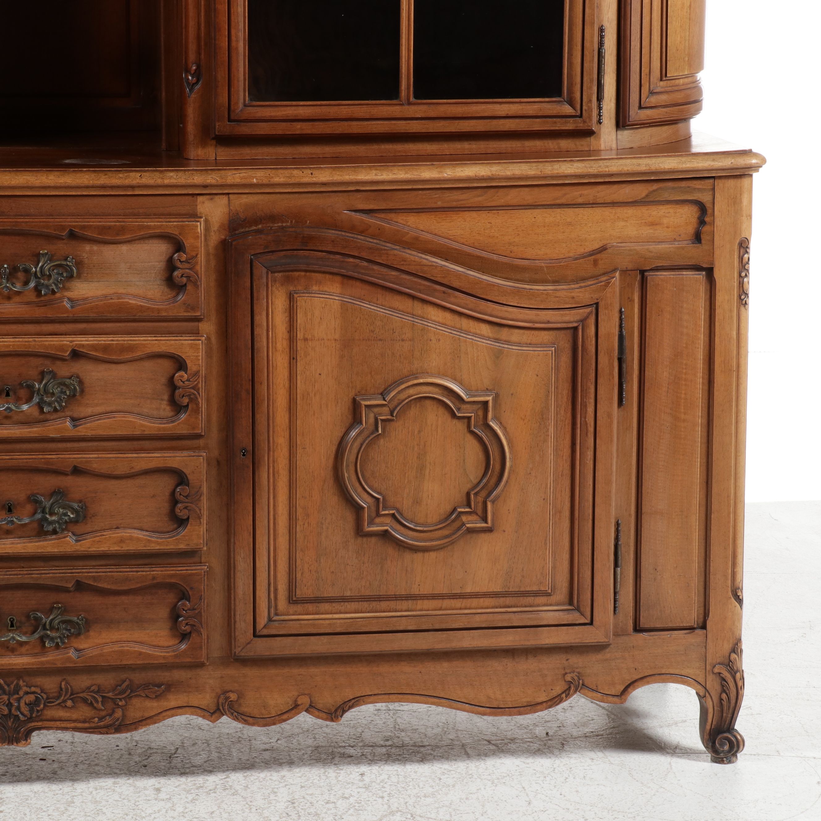 French Provincial Style Carved Walnut Buffet à Deux Corps, Mid to Late 19th C.