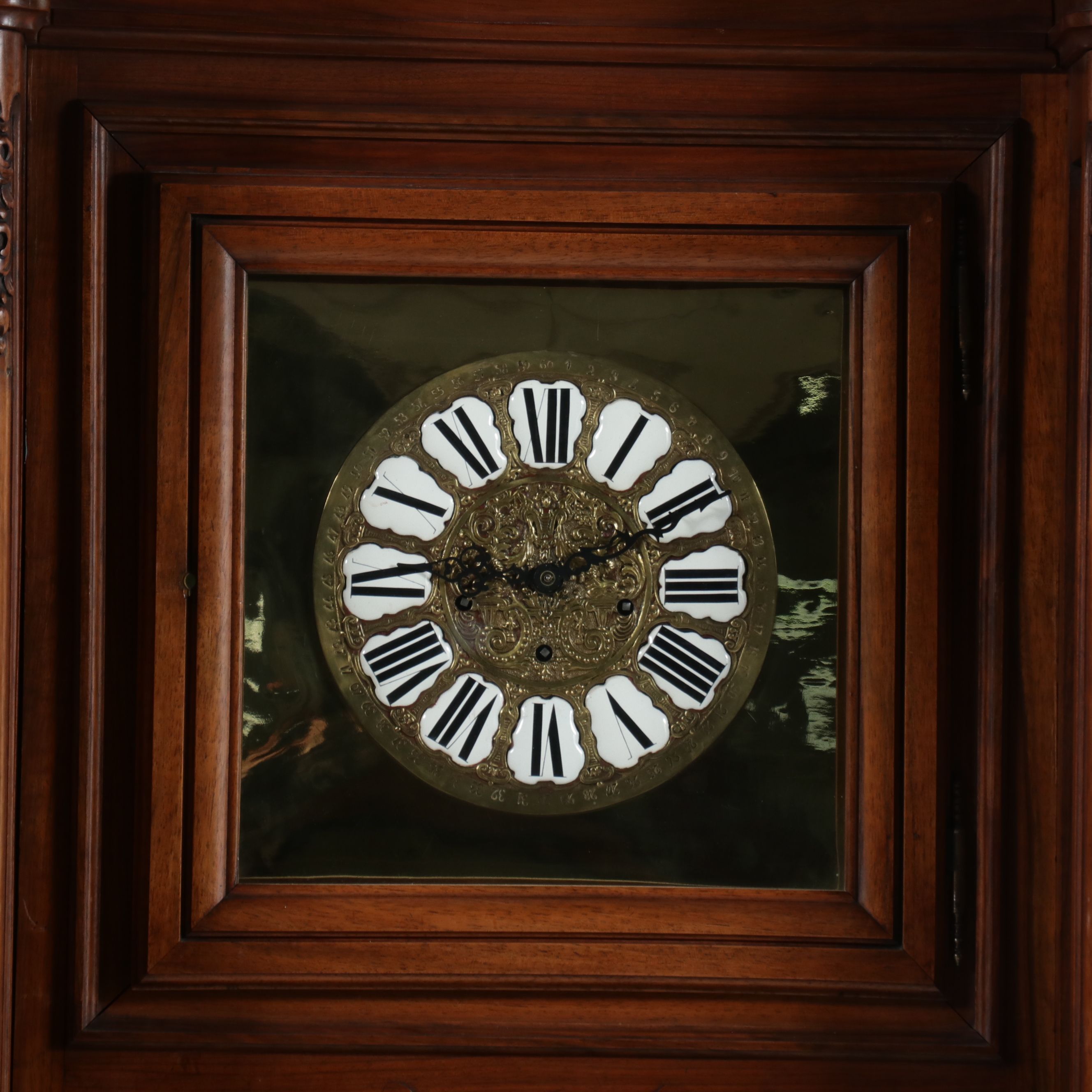French Provincial Style Carved Walnut Buffet à Deux Corps, Mid to Late 19th C.