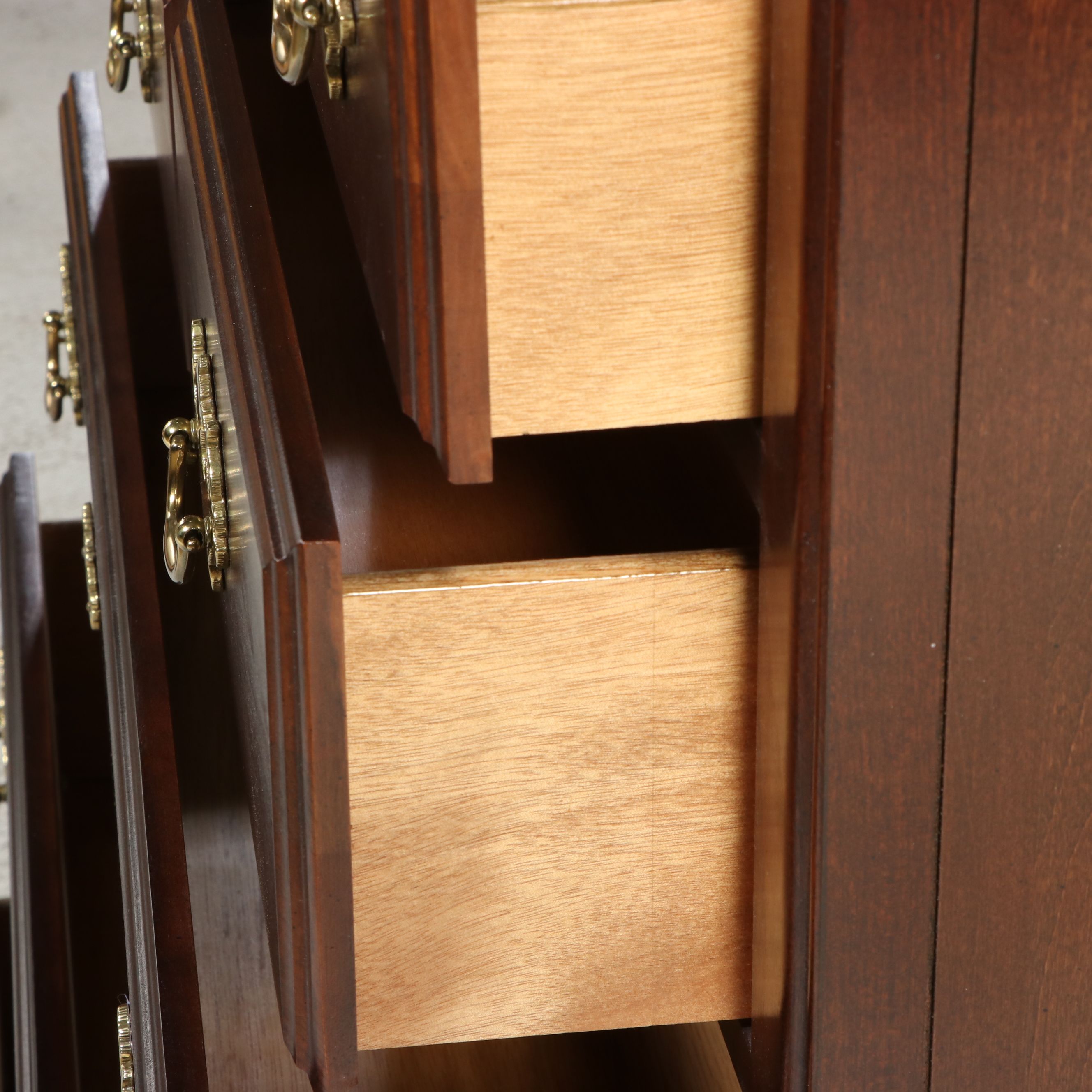 Kincaid Furniture Queen Anne Style Mahogany Highboy