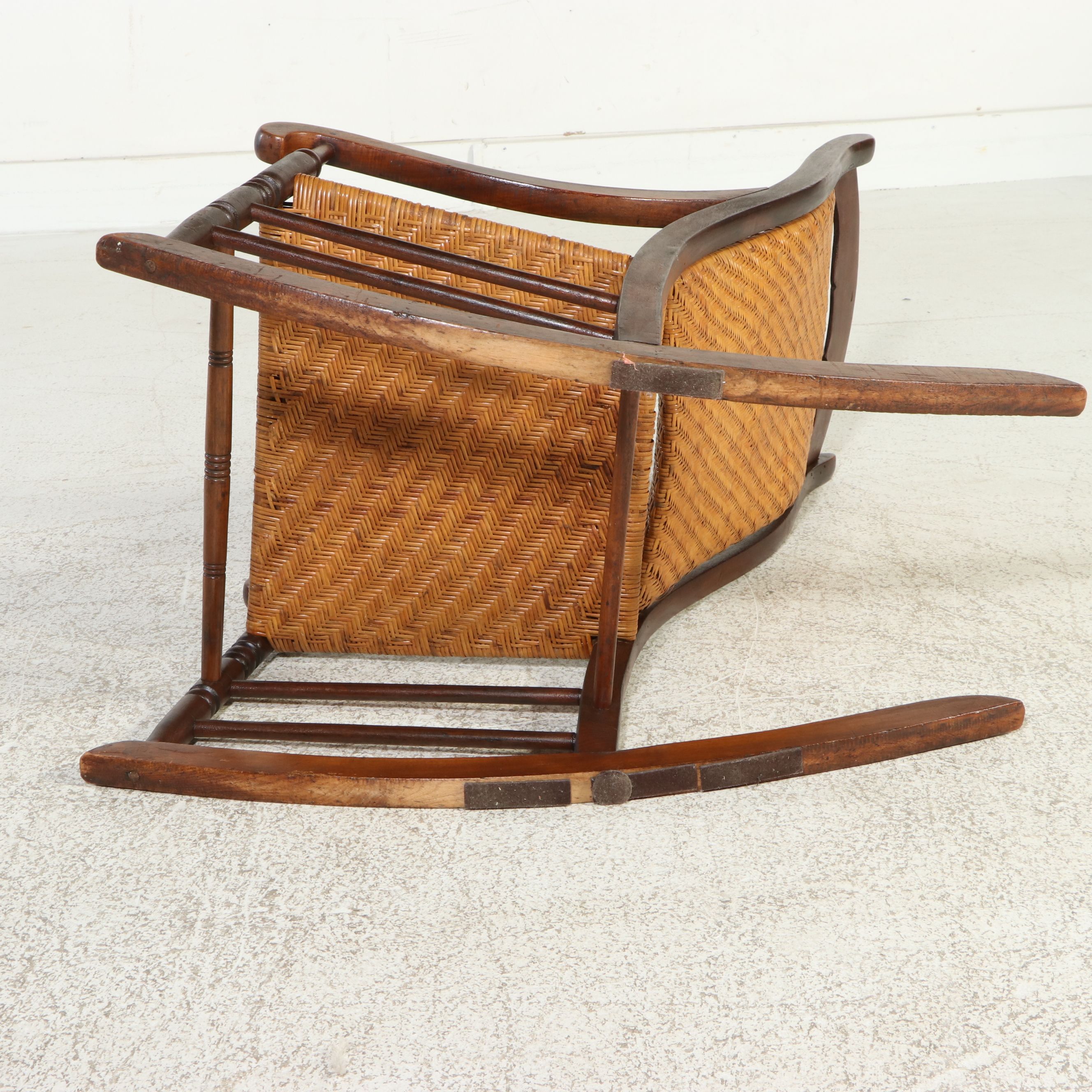 Victorian Wicker and Walnut Rocking Chair, 19th Century