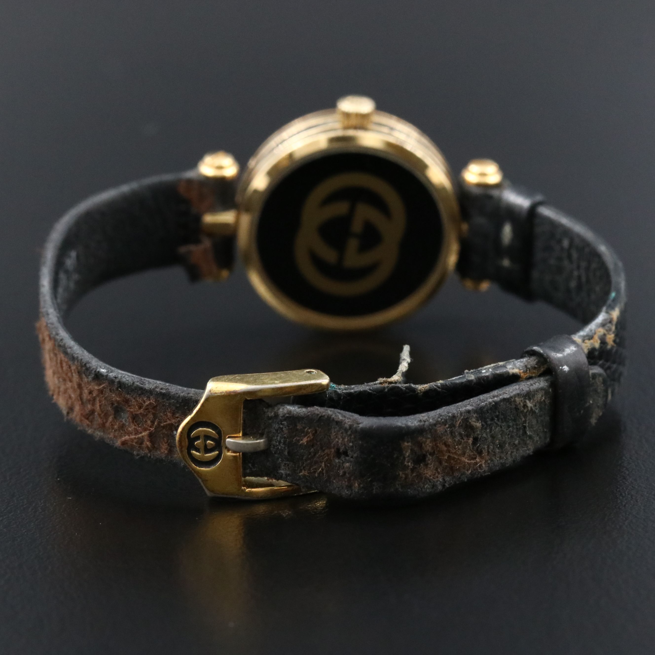 Vintage Gucci Stack Watch with Black Dial
