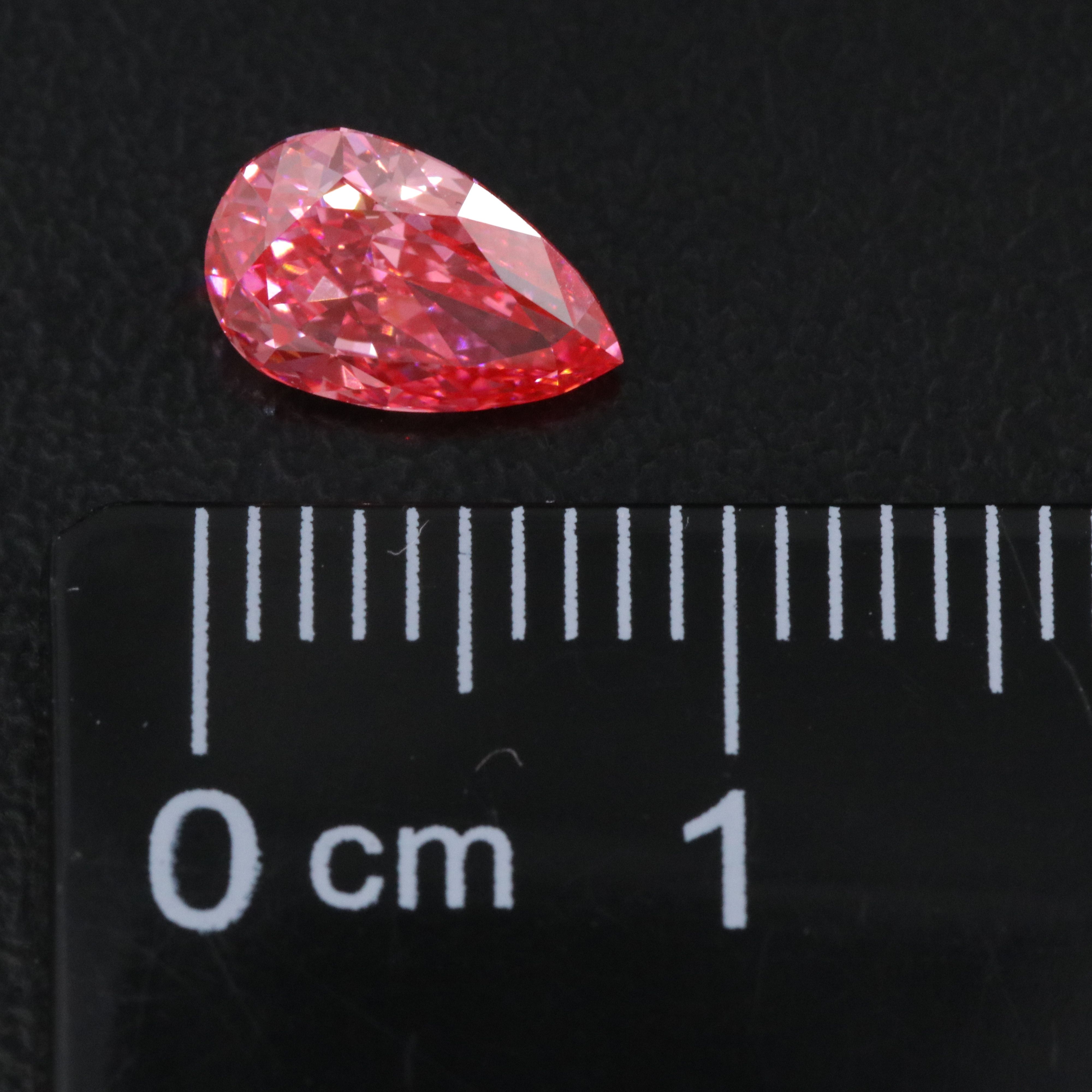 Loose 1.04 CT Fancy Vivid Pink Lab Grown Diamond with IGI Report