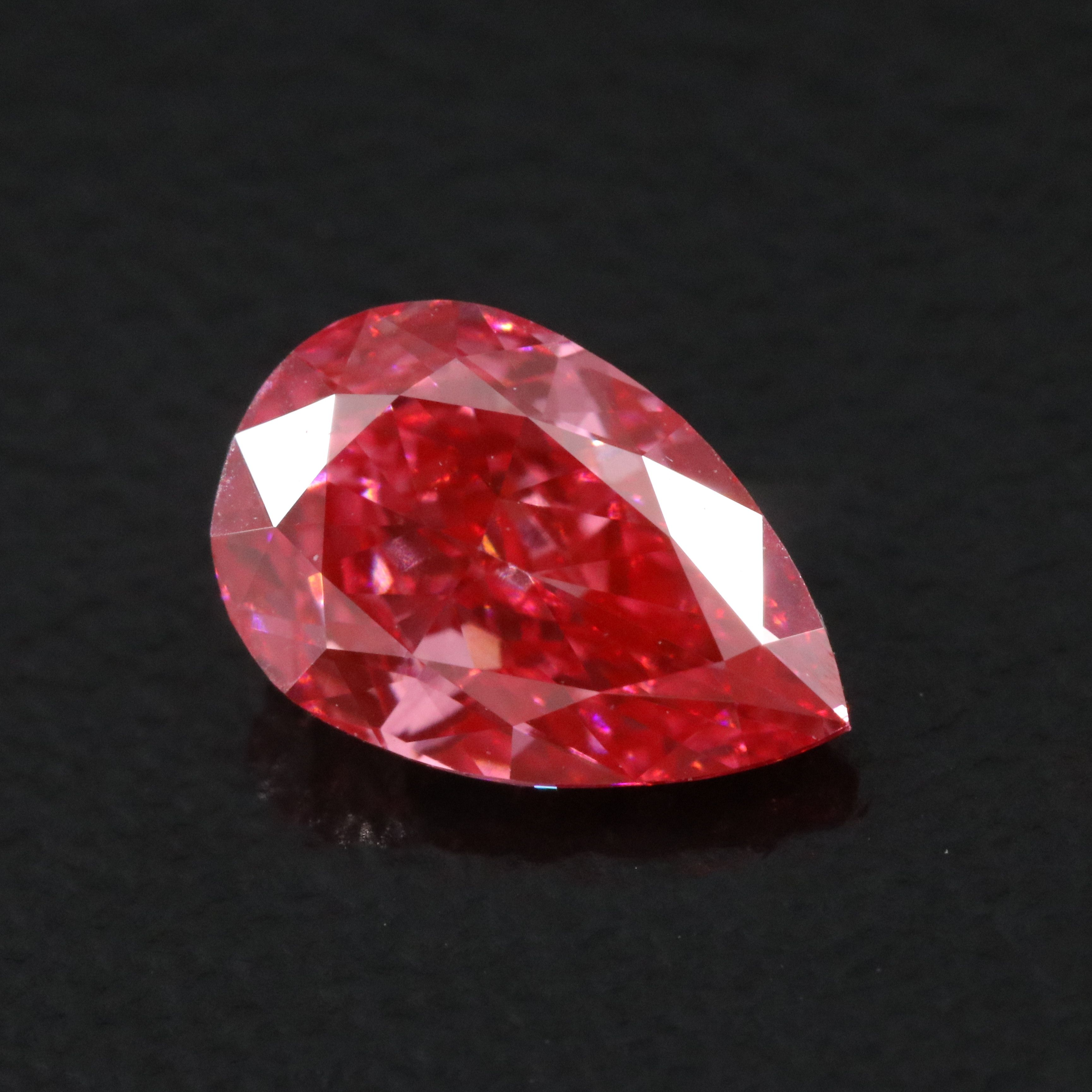 Loose 1.03 CT Fancy Vivid Pink Lab Grown Diamond with IGI Report
